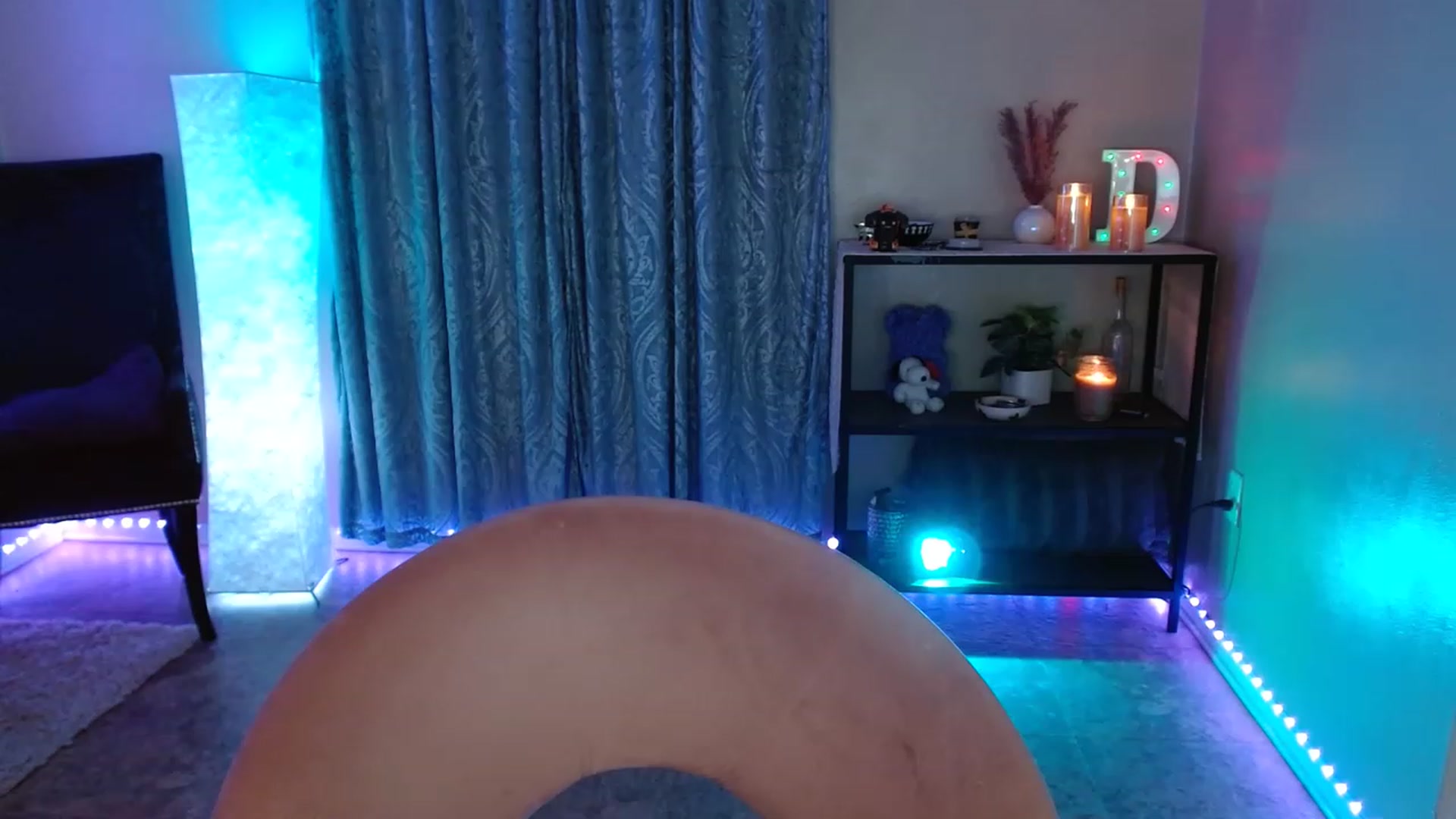 Gallery image thumbnail from DaniSpice's myfreecams stream on, 06/25/2023, 04:13 image 13 of 20