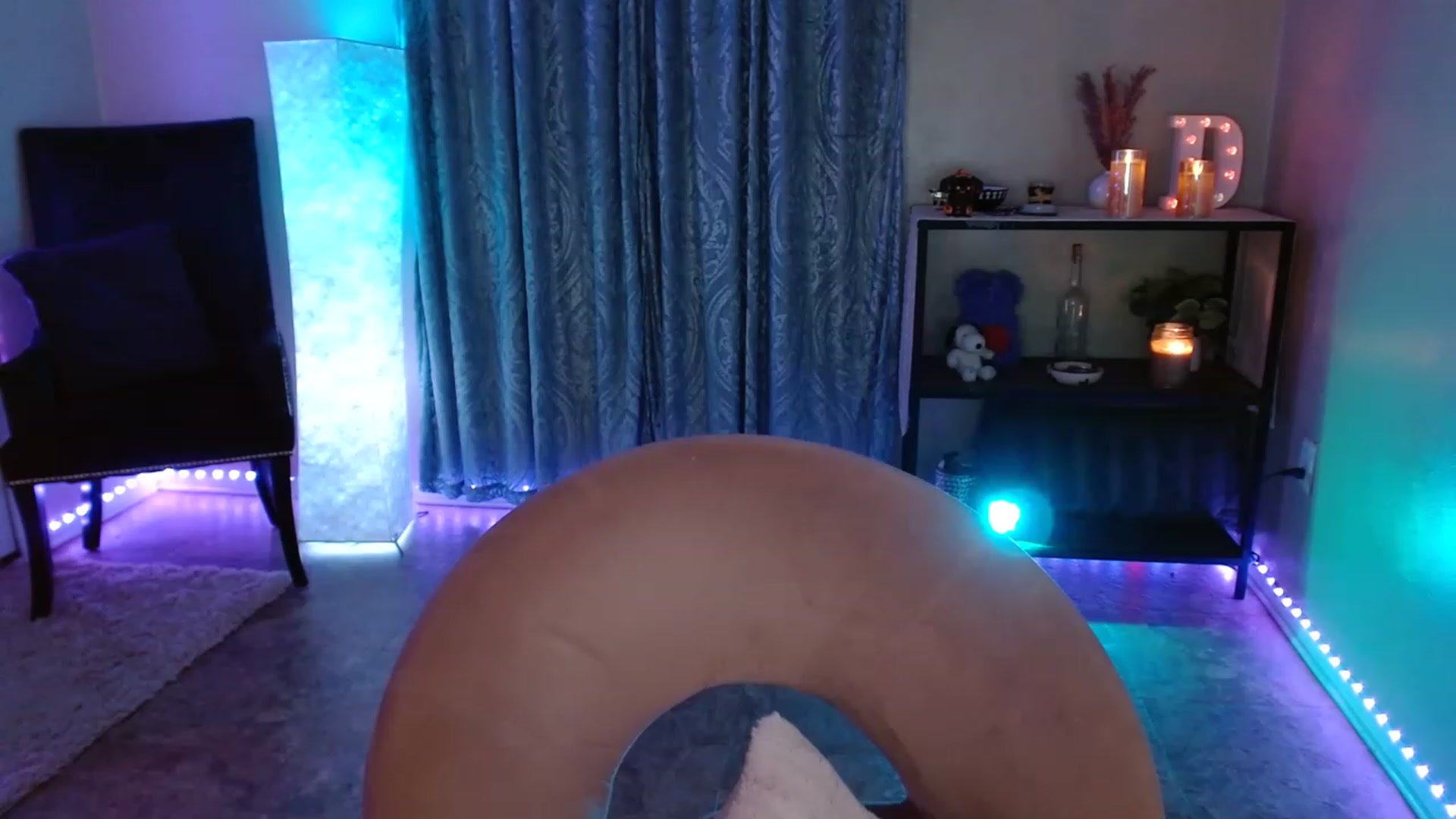 Gallery image thumbnail from DaniSpice's myfreecams stream on, 06/28/2023, 05:29 image 3 of 20