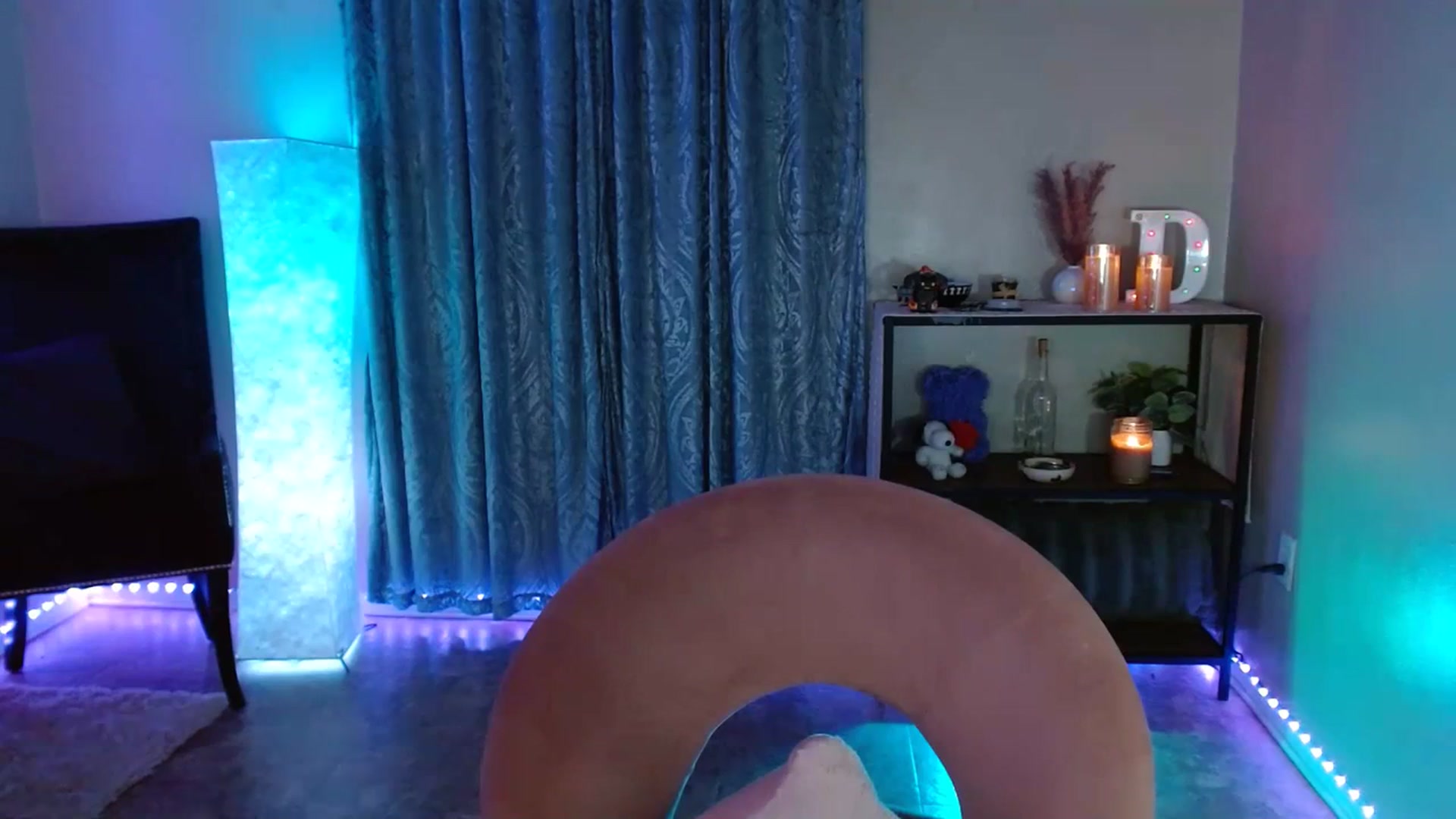 Gallery image thumbnail from DaniSpice's myfreecams stream on, 06/29/2023, 02:50 image 19 of 20