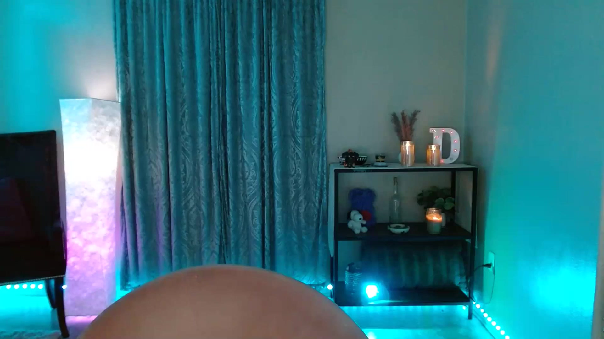 Gallery image thumbnail from DaniSpice's myfreecams stream on, 07/02/2023, 06:46 image 1 of 20