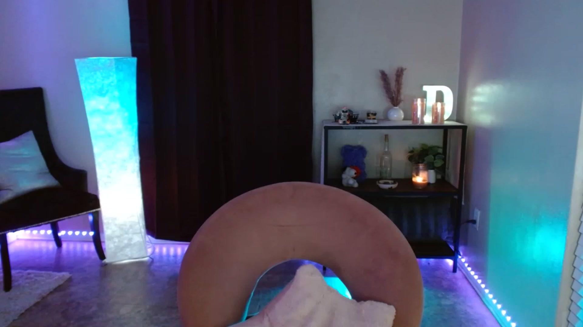 Gallery image thumbnail from DaniSpice's myfreecams stream on, 07/16/2023, 06:34 image 18 of 20