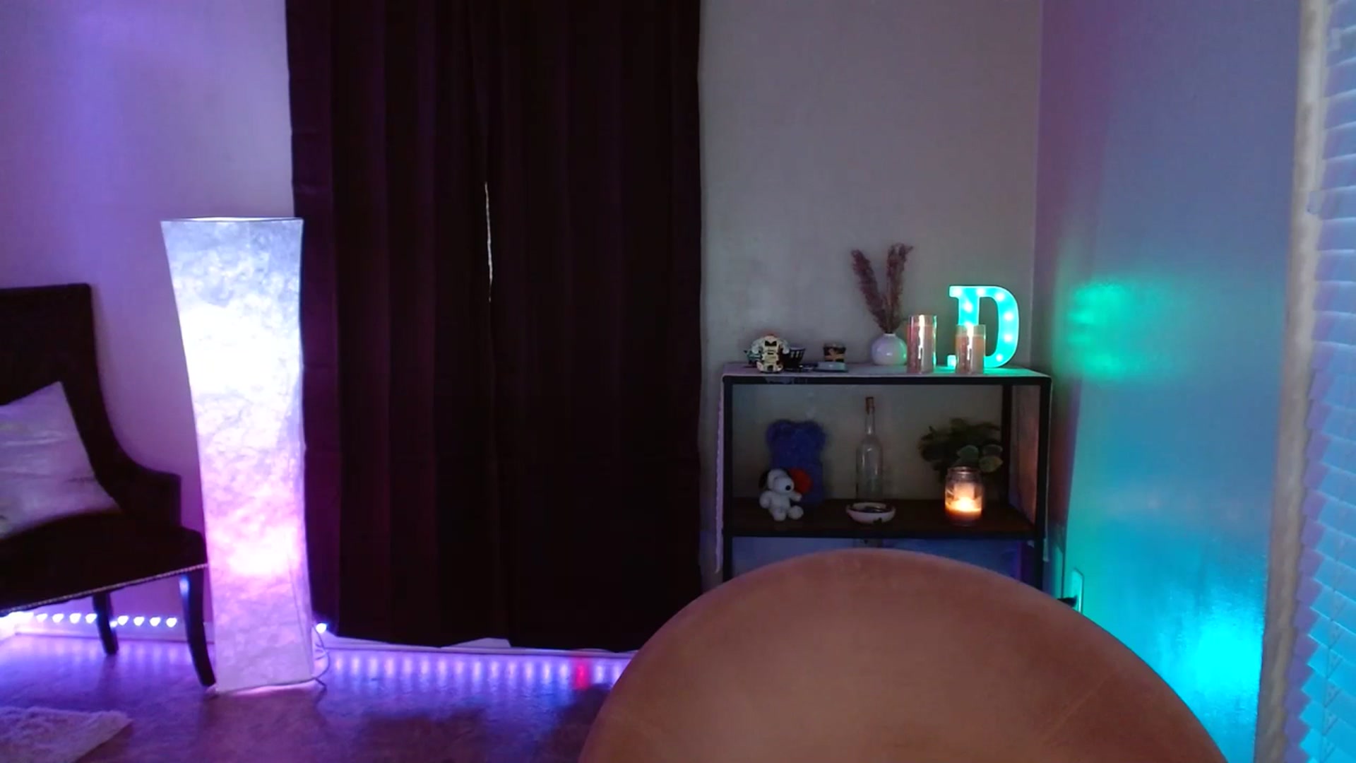 Gallery image thumbnail from DaniSpice's myfreecams stream on, 07/18/2023, 01:00 image 8 of 20