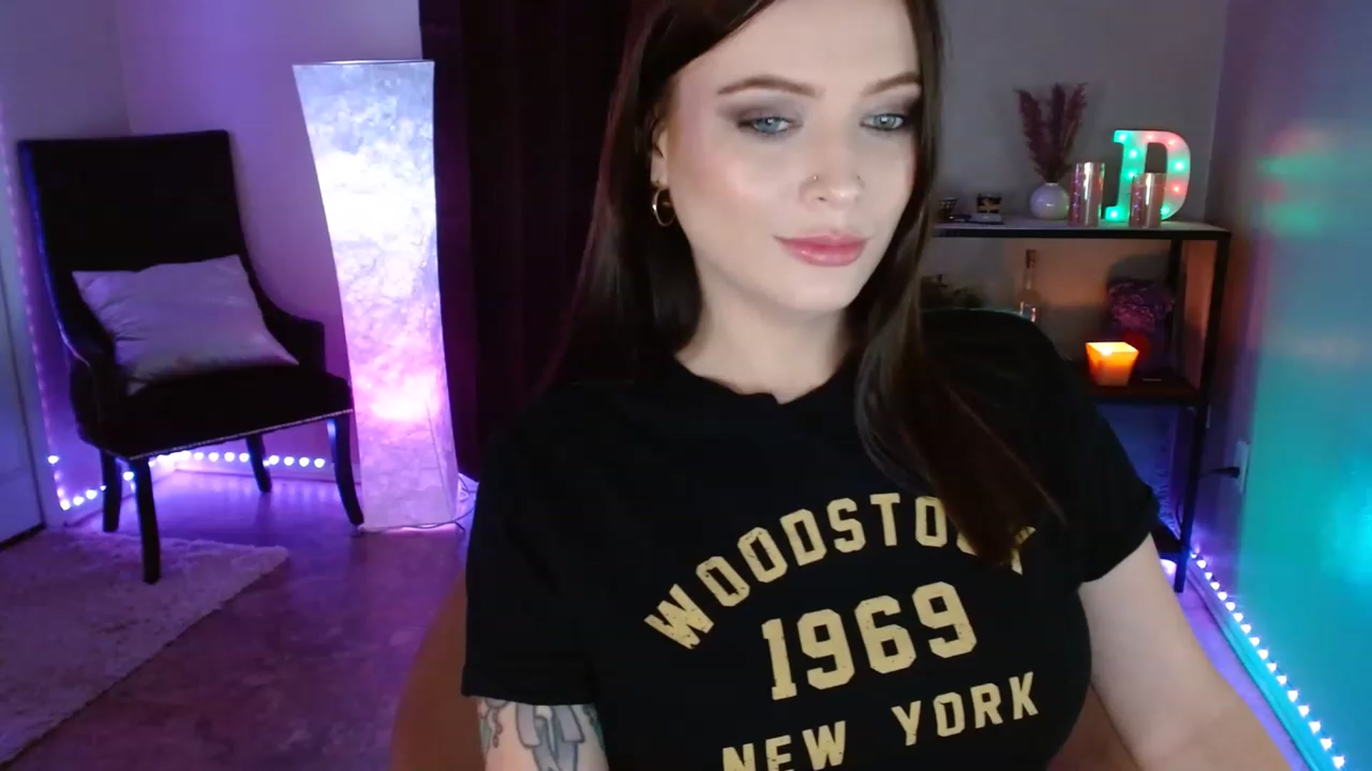 Gallery image thumbnail from DaniSpice's myfreecams stream on, 08/01/2023, 06:05 image 5 of 20