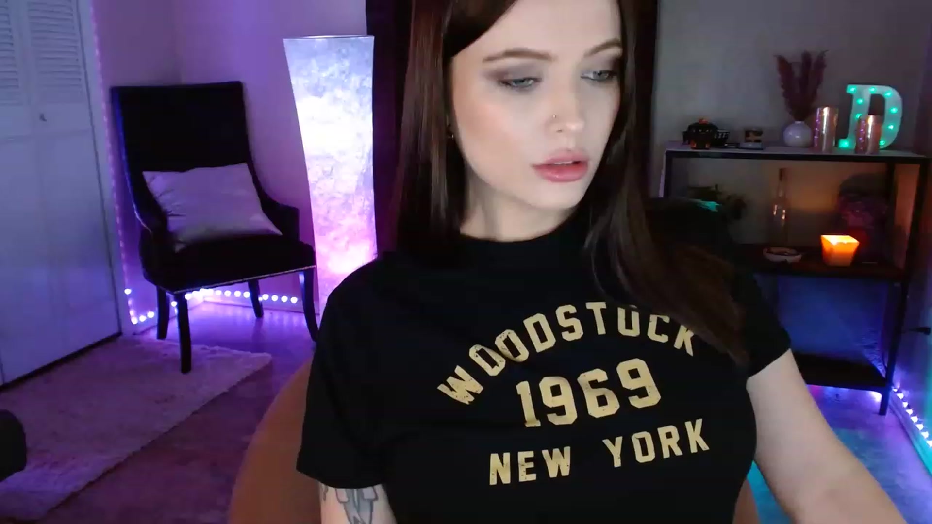 Gallery image thumbnail from DaniSpice's myfreecams stream on, 08/01/2023, 06:05 image 13 of 20