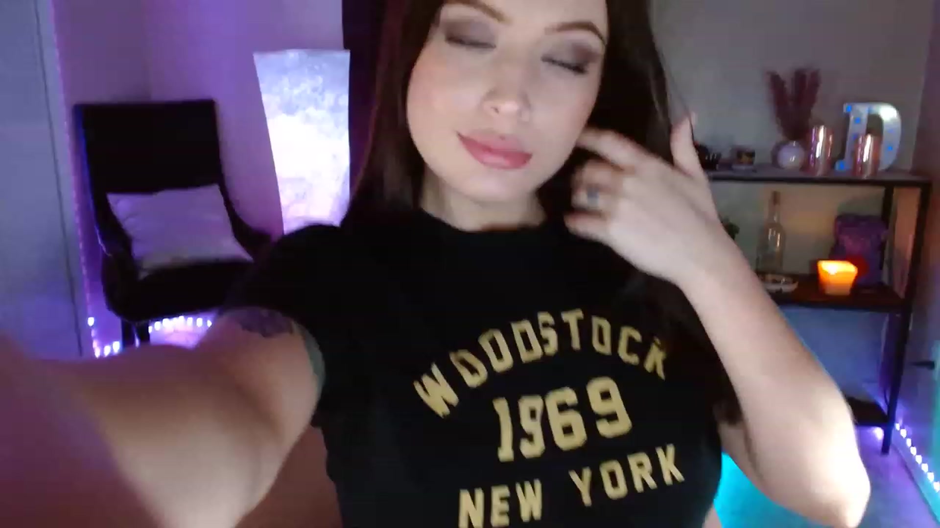 Gallery image thumbnail from DaniSpice's myfreecams stream on, 08/01/2023, 07:20 image 1 of 20