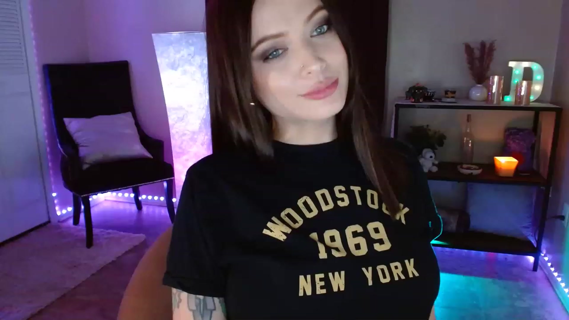 Gallery image thumbnail from DaniSpice's myfreecams stream on, 08/01/2023, 07:20 image 3 of 20