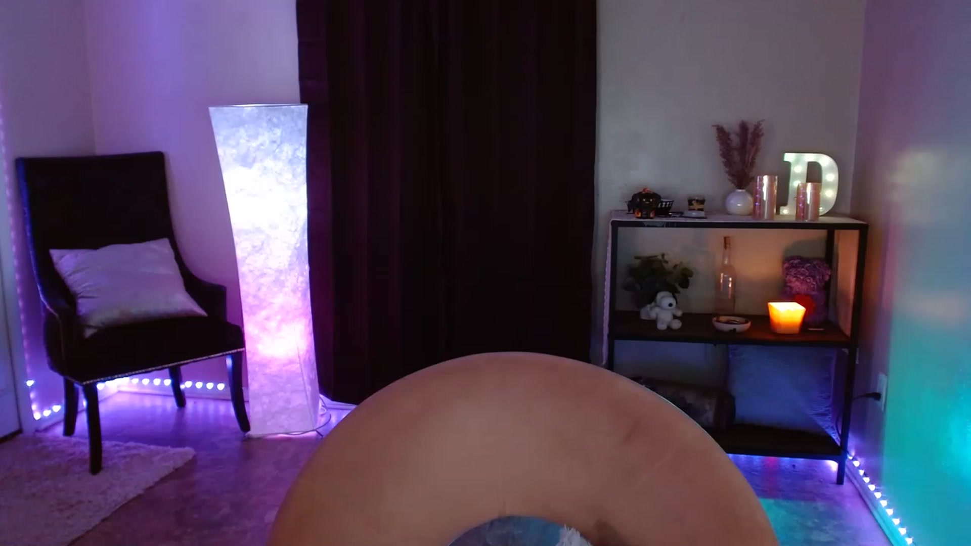 Gallery image thumbnail from DaniSpice's myfreecams stream on, 08/01/2023, 08:20 image 13 of 20