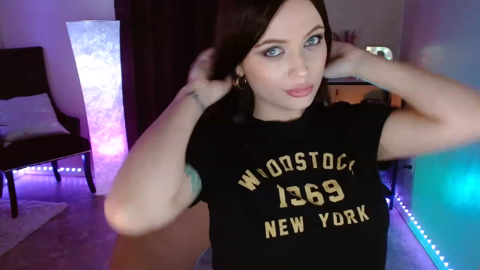 Gallery image thumbnail from DaniSpice's myfreecams stream on, 08/01/2023, 08:20 image 16 of 20