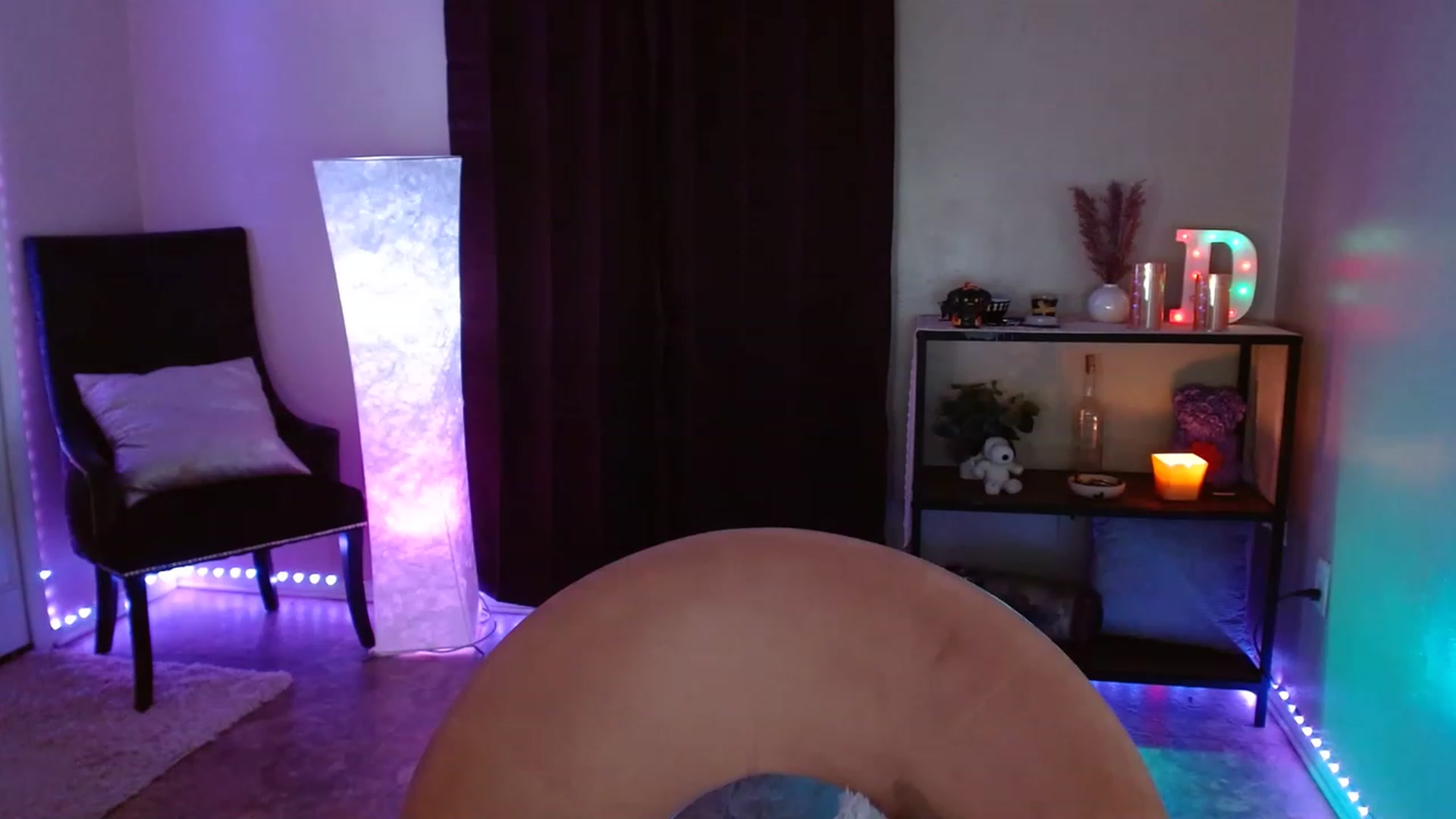 Gallery image thumbnail from DaniSpice's myfreecams stream on, 08/01/2023, 08:20 image 12 of 20