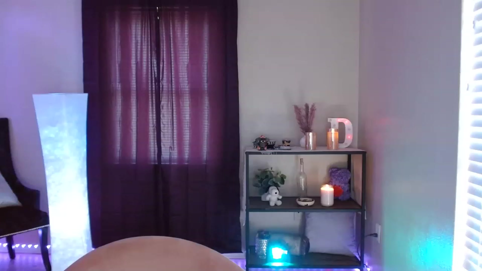 Gallery image thumbnail from DaniSpice's myfreecams stream on, 08/07/2023, 19:59 image 3 of 20