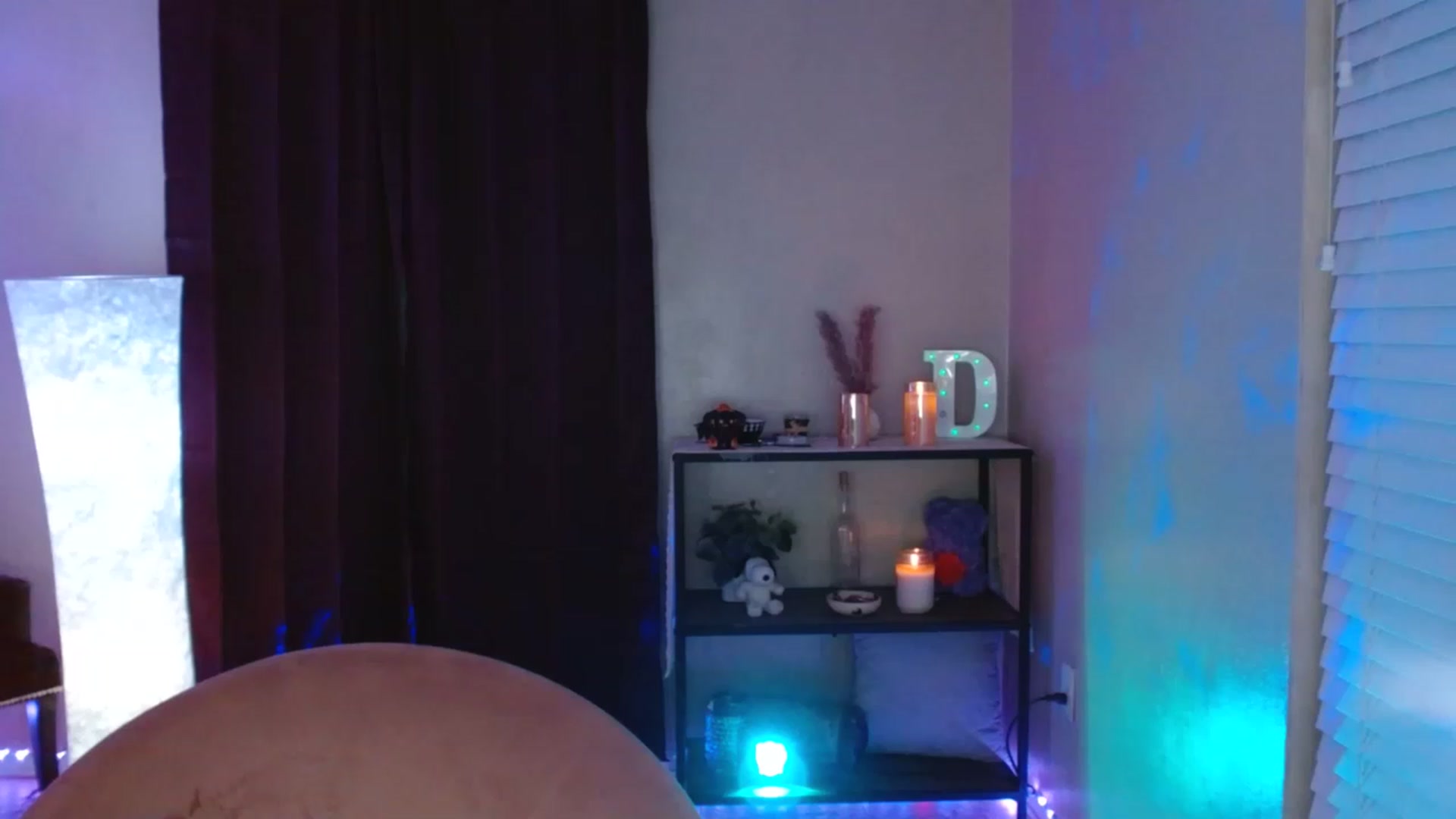 Gallery image thumbnail from DaniSpice's myfreecams stream on, 08/10/2023, 06:34 image 11 of 20