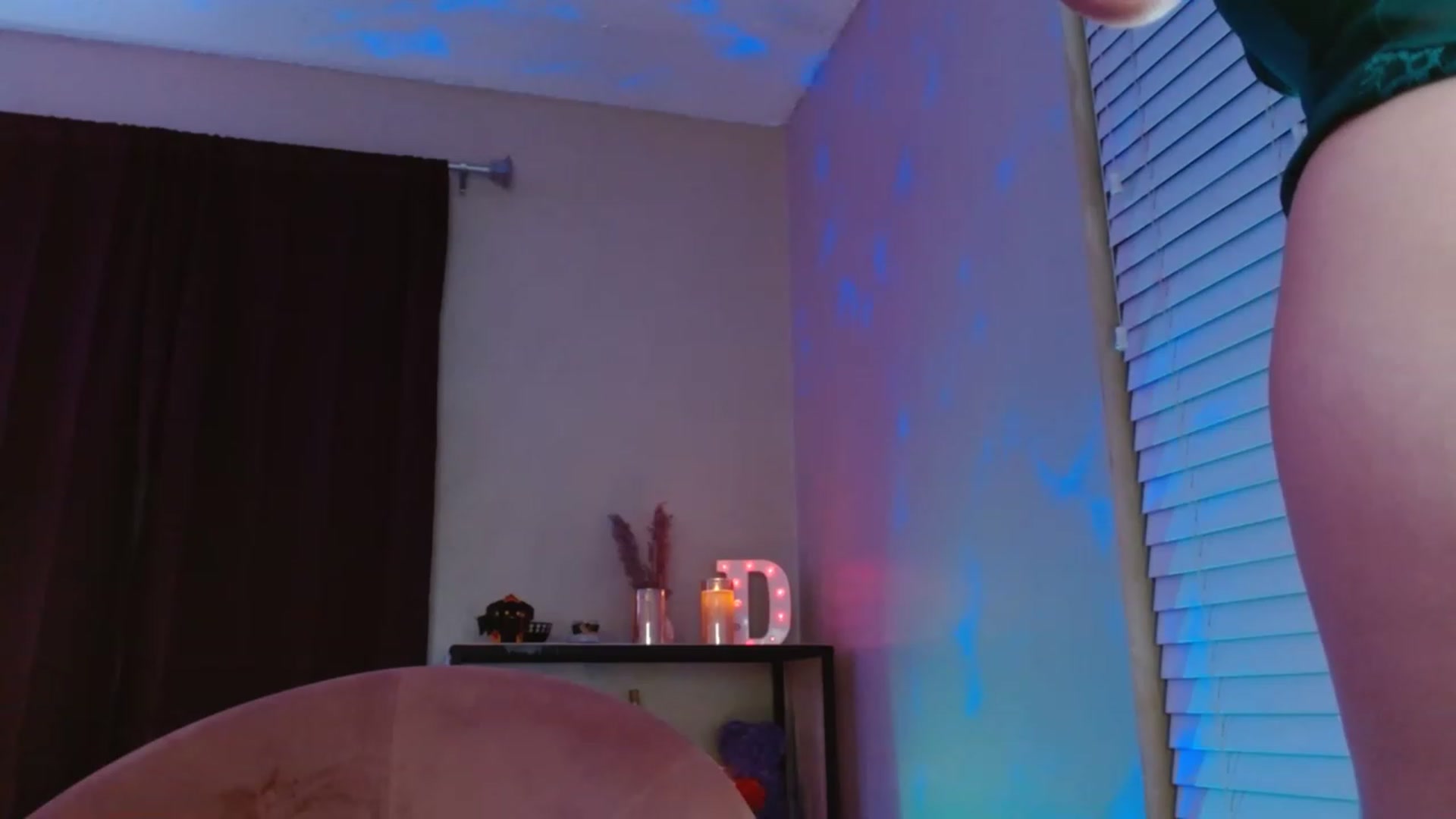 Gallery image thumbnail from DaniSpice's myfreecams stream on, 08/10/2023, 06:34 image 14 of 20