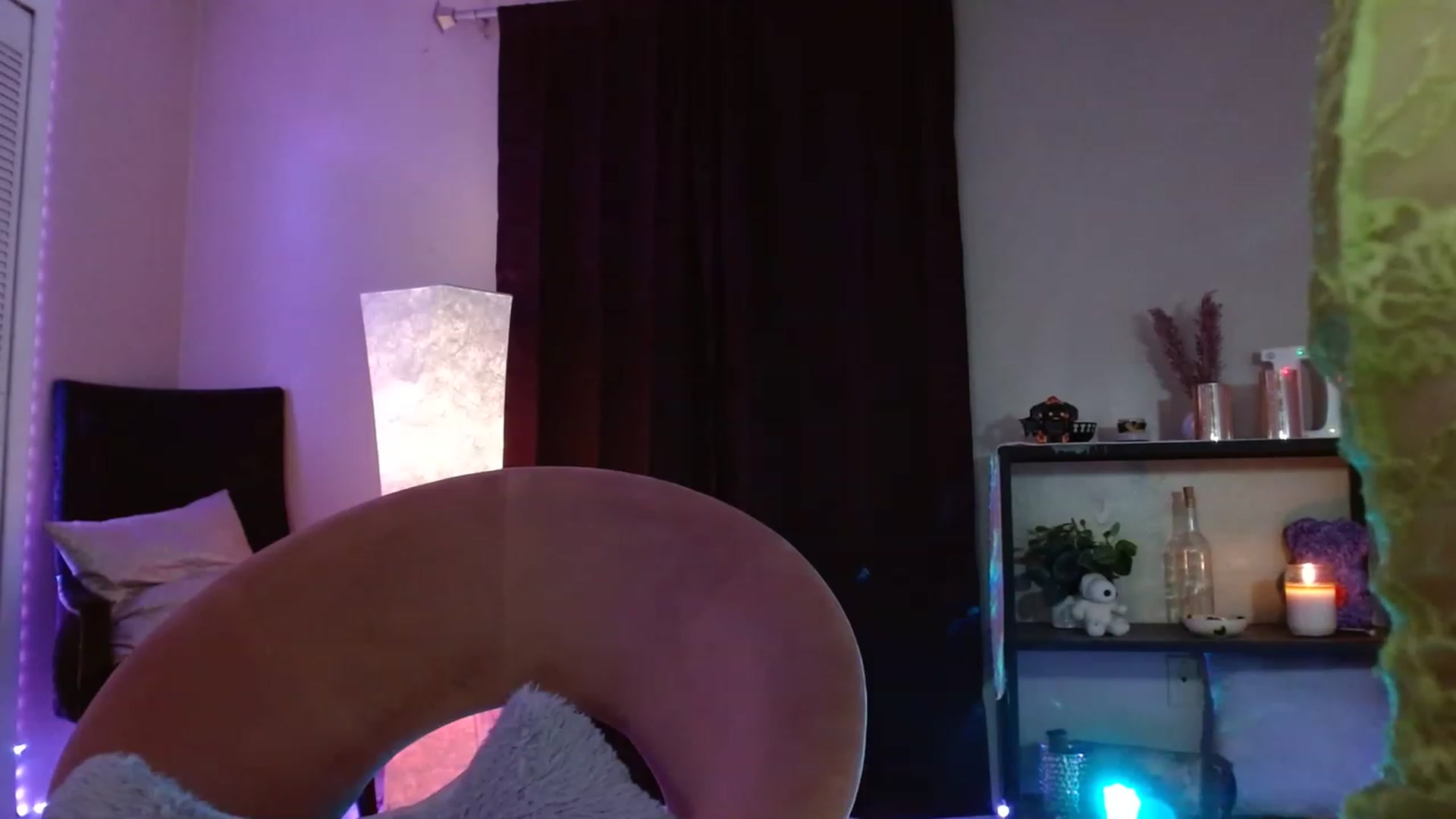Gallery image thumbnail from DaniSpice's myfreecams stream on, 08/11/2023, 09:12 image 20 of 20