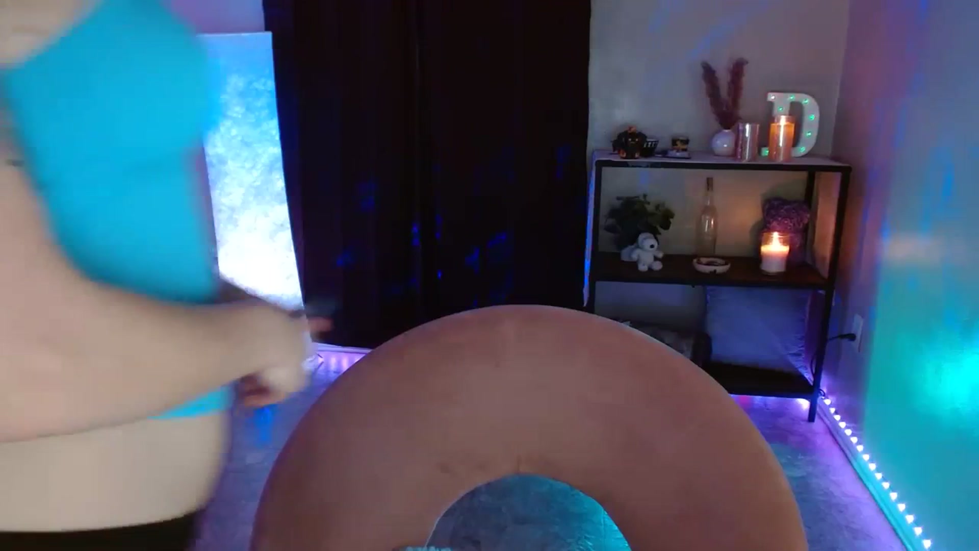 Gallery image thumbnail from DaniSpice's myfreecams stream on, 08/15/2023, 05:38 image 16 of 20