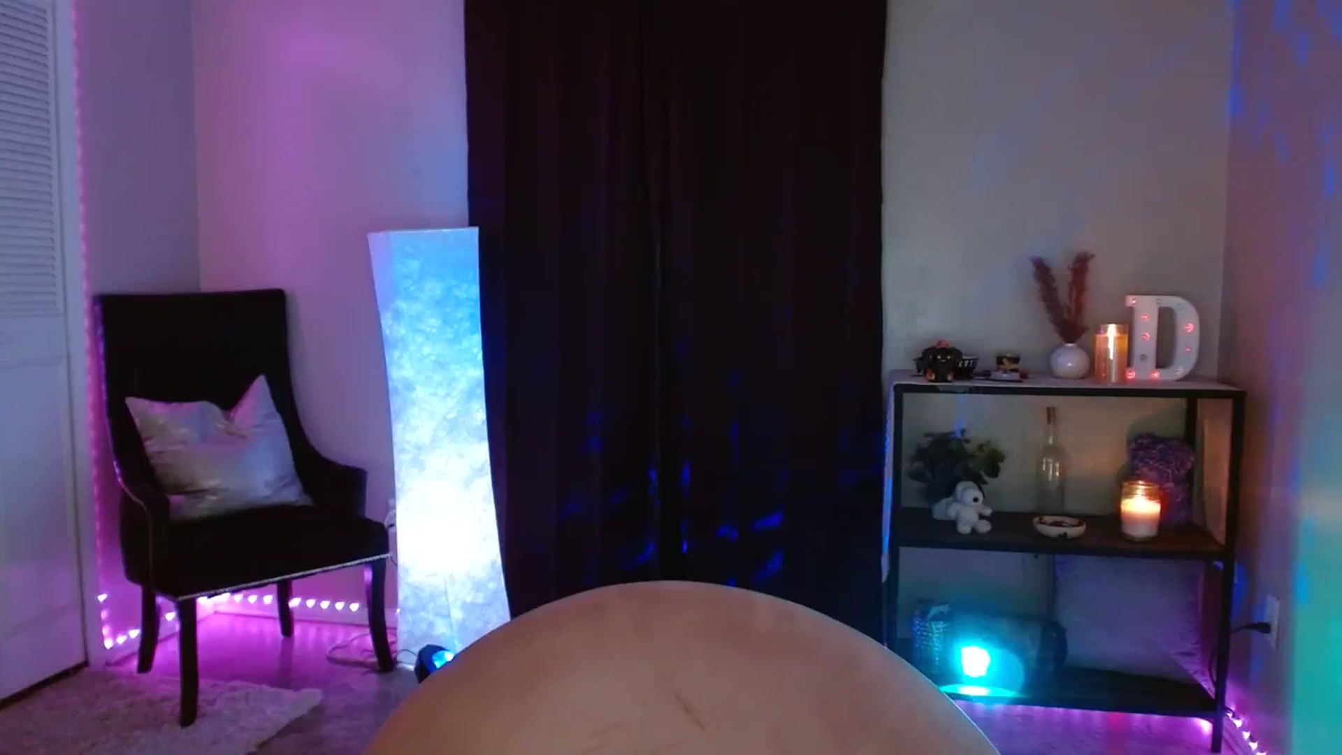 Gallery image thumbnail from DaniSpice's myfreecams stream on, 08/16/2023, 07:56 image 16 of 20