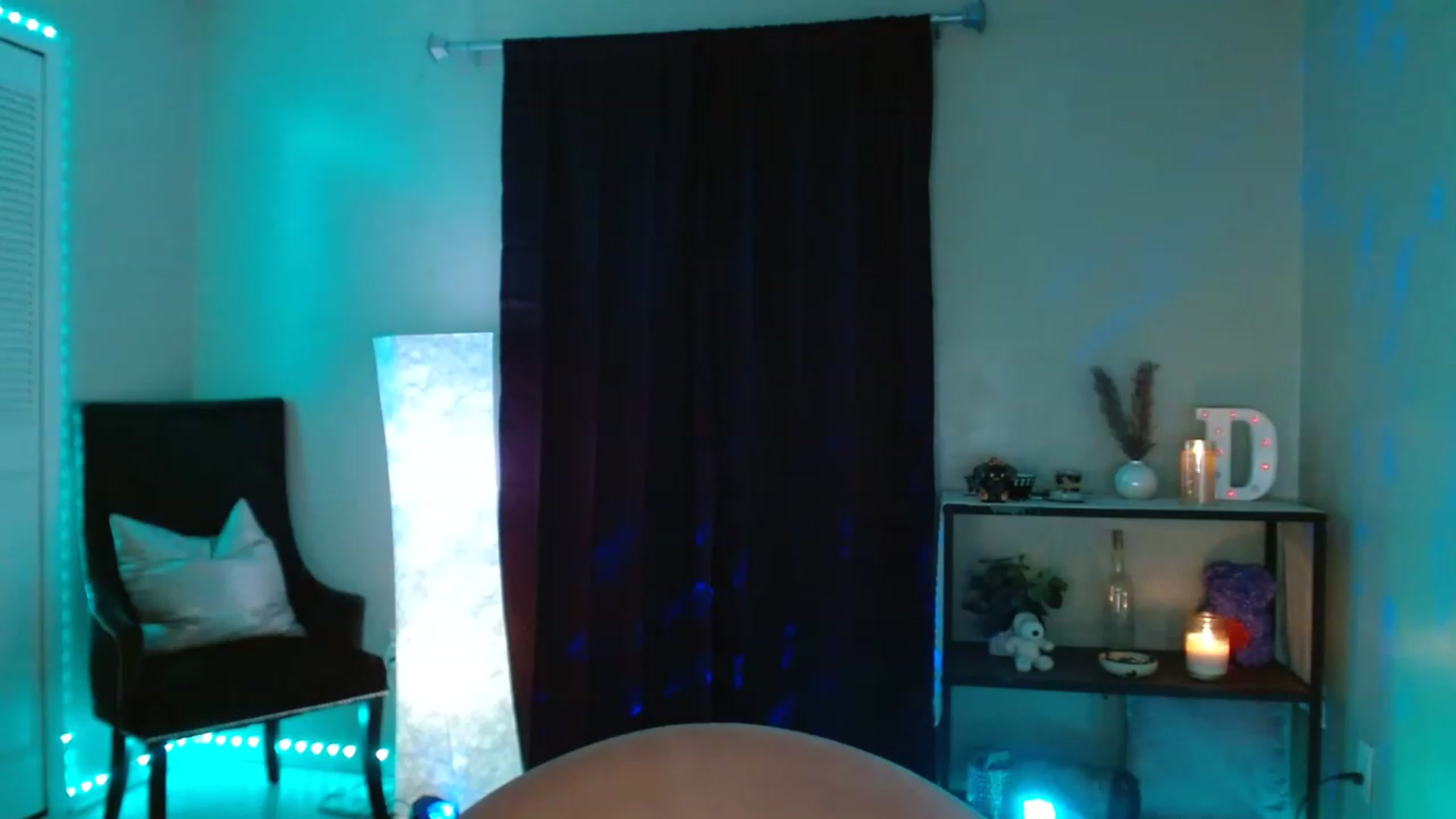 Gallery image thumbnail from DaniSpice's myfreecams stream on, 08/18/2023, 08:44 image 15 of 20