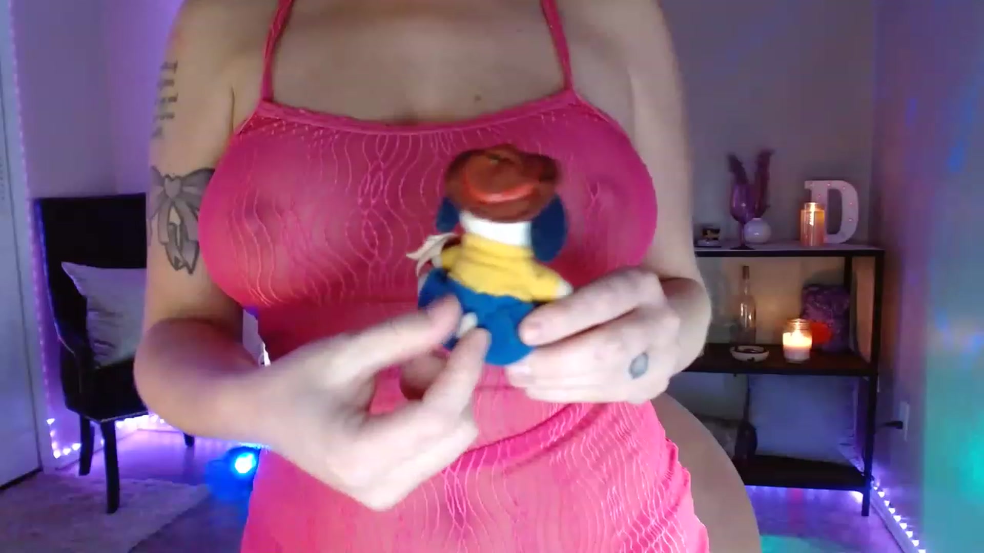 Gallery image thumbnail from DaniSpice's myfreecams stream on, 08/19/2023, 05:52 image 16 of 20