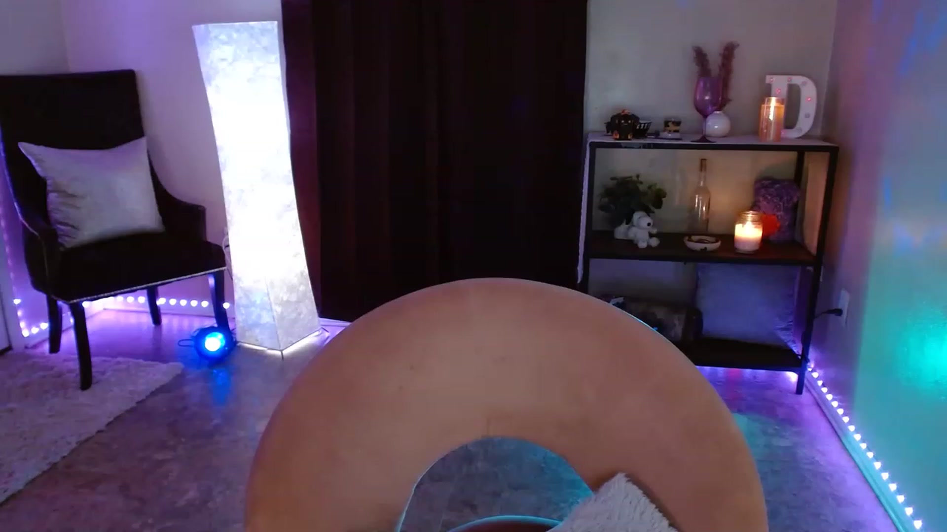 Gallery image thumbnail from DaniSpice's myfreecams stream on, 08/19/2023, 06:20 image 4 of 20