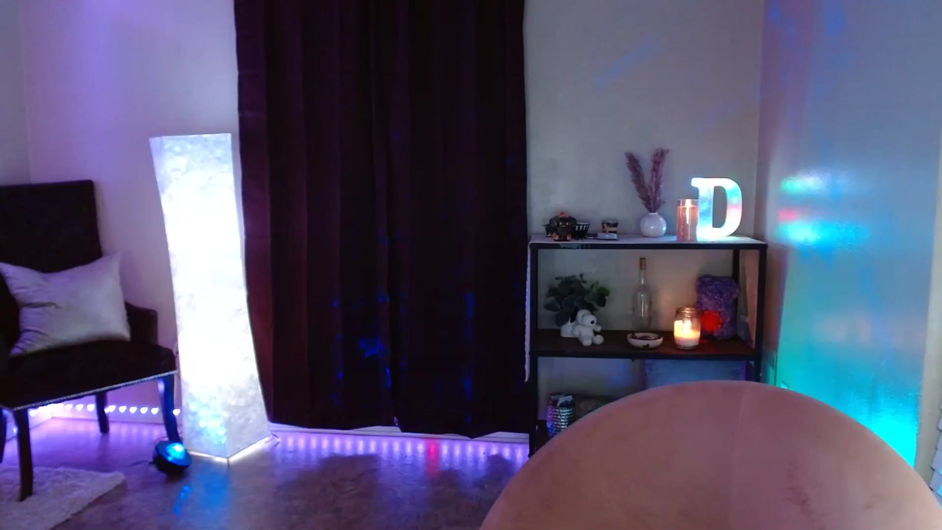 Gallery image thumbnail from DaniSpice's myfreecams stream on, 08/22/2023, 07:23 image 18 of 20