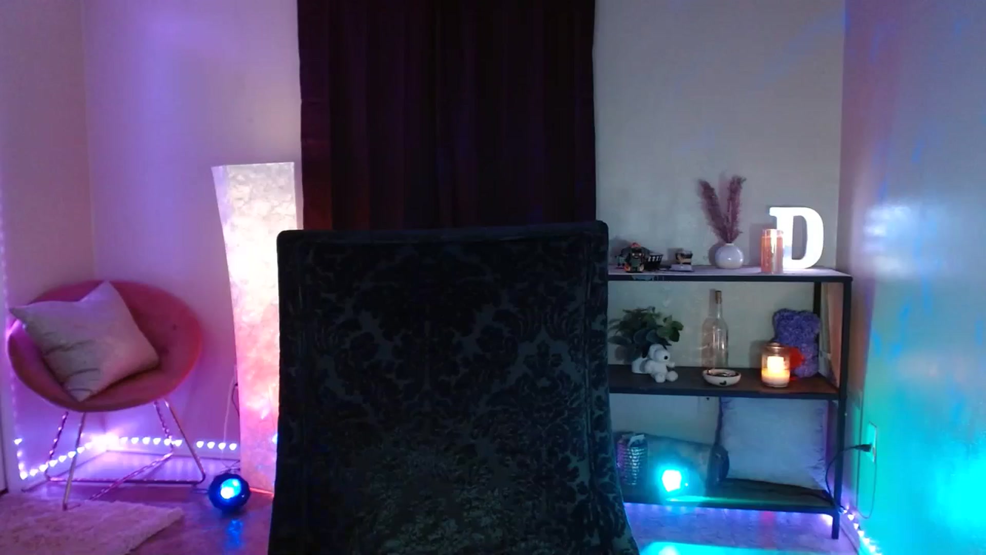 Gallery image thumbnail from DaniSpice's myfreecams stream on, 08/23/2023, 09:21 image 1 of 20