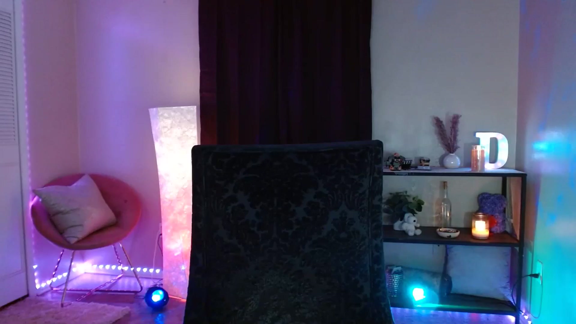 Gallery image thumbnail from DaniSpice's myfreecams stream on, 08/23/2023, 10:24 image 18 of 20
