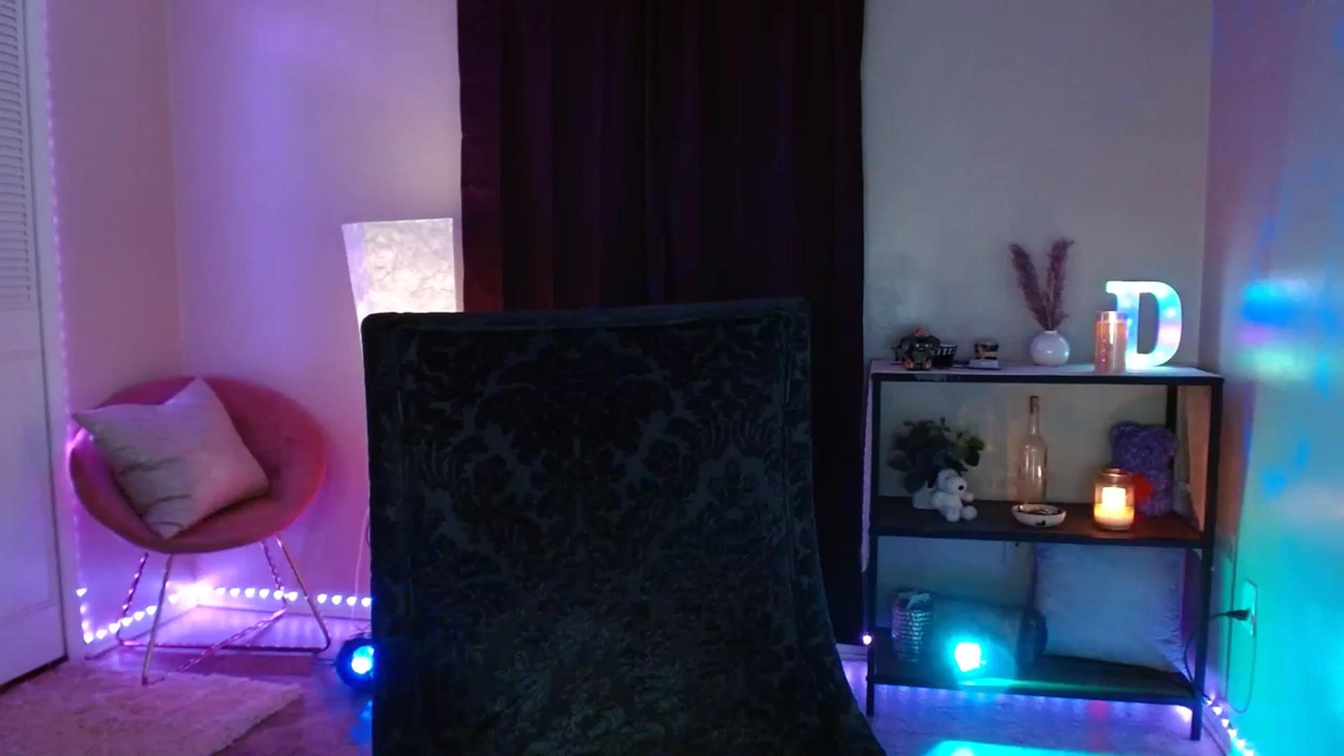 Gallery image thumbnail from DaniSpice's myfreecams stream on, 08/23/2023, 10:24 image 5 of 20