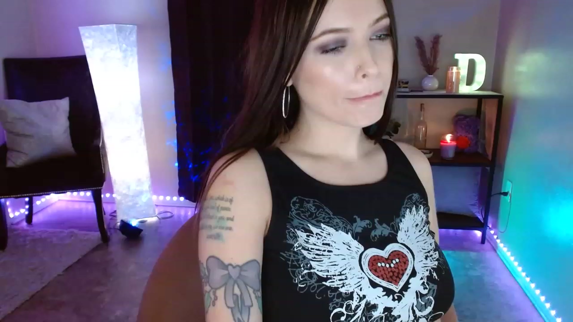 Gallery image thumbnail from DaniSpice's myfreecams stream on, 08/28/2023, 09:03 image 17 of 20