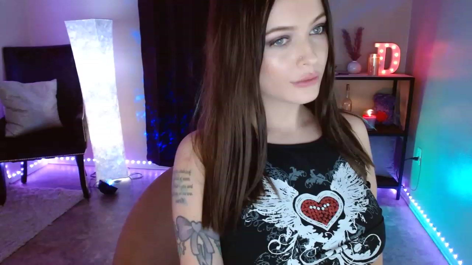 Gallery image thumbnail from DaniSpice's myfreecams stream on, 08/28/2023, 09:03 image 15 of 20