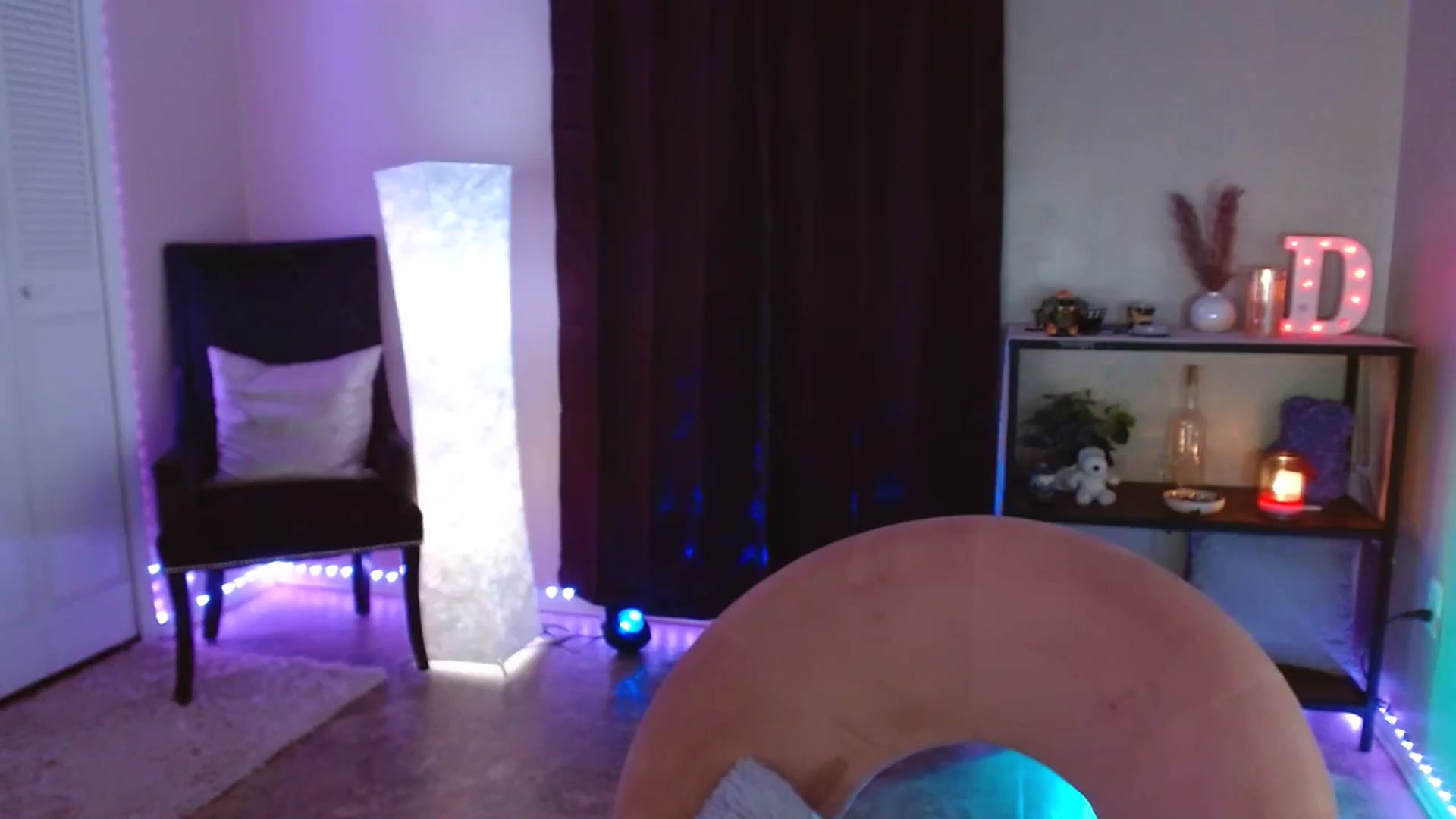 Gallery image thumbnail from DaniSpice's myfreecams stream on, 09/11/2023, 06:27 image 20 of 20