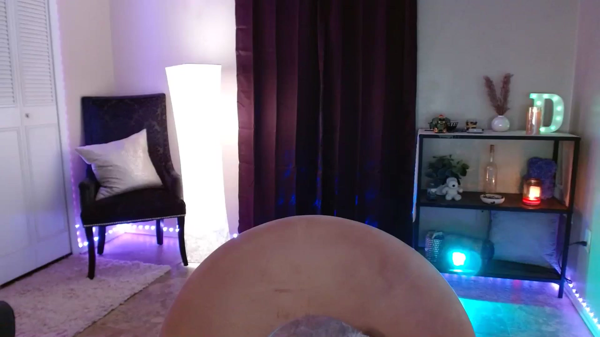Gallery image thumbnail from DaniSpice's myfreecams stream on, 09/14/2023, 08:34 image 10 of 20