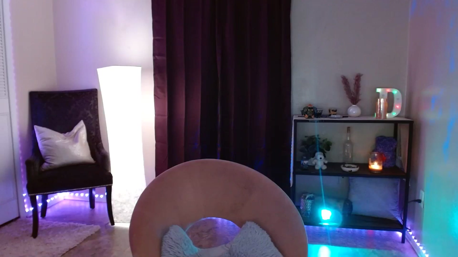 Gallery image thumbnail from DaniSpice's myfreecams stream on, 09/16/2023, 06:16 image 6 of 20