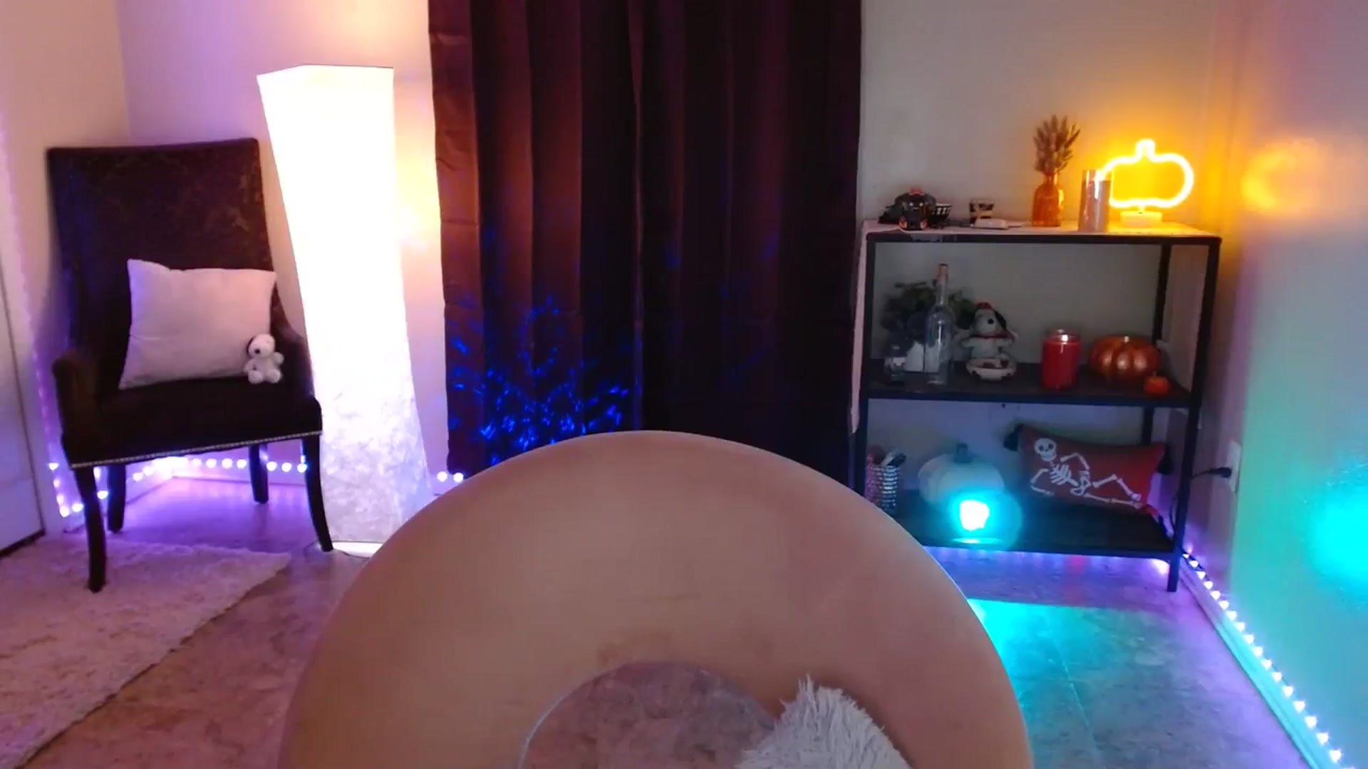 Gallery image thumbnail from DaniSpice's myfreecams stream on, 09/23/2023, 05:58 image 9 of 20