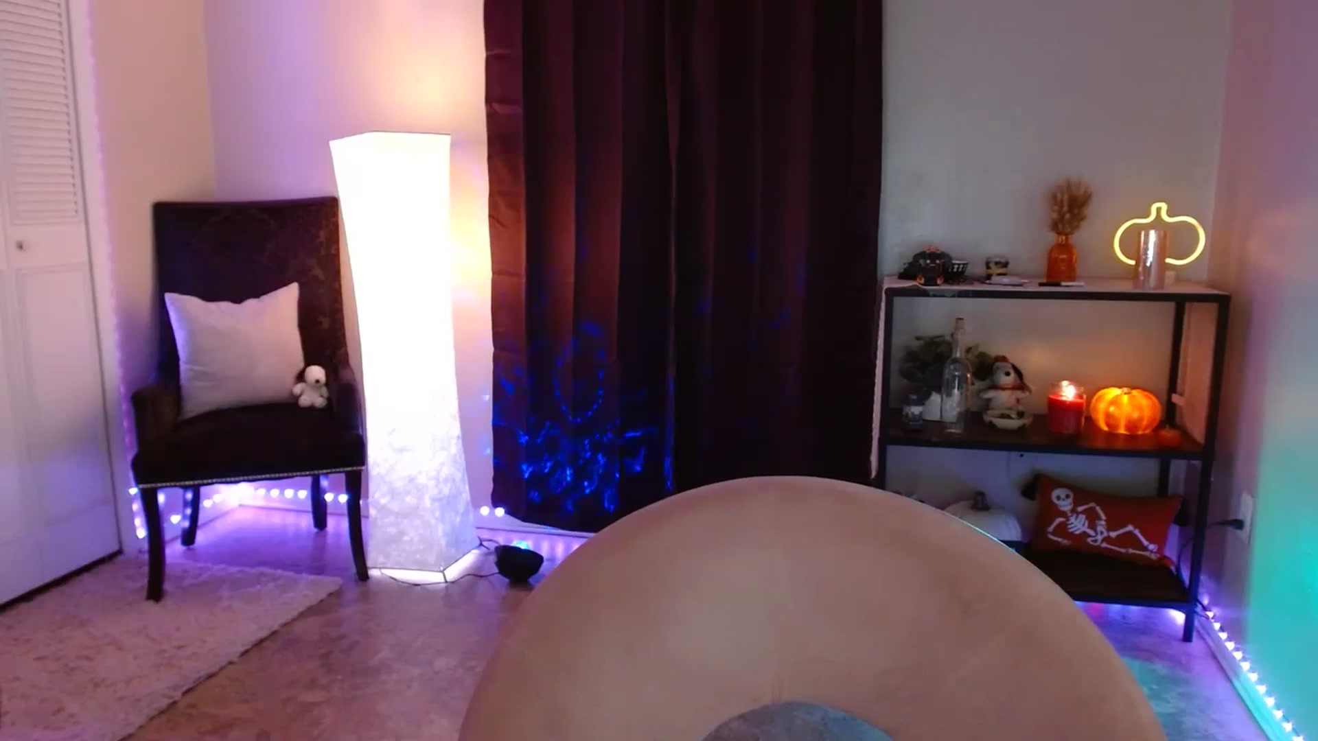 Gallery image thumbnail from DaniSpice's myfreecams stream on, 09/27/2023, 08:54 image 3 of 20
