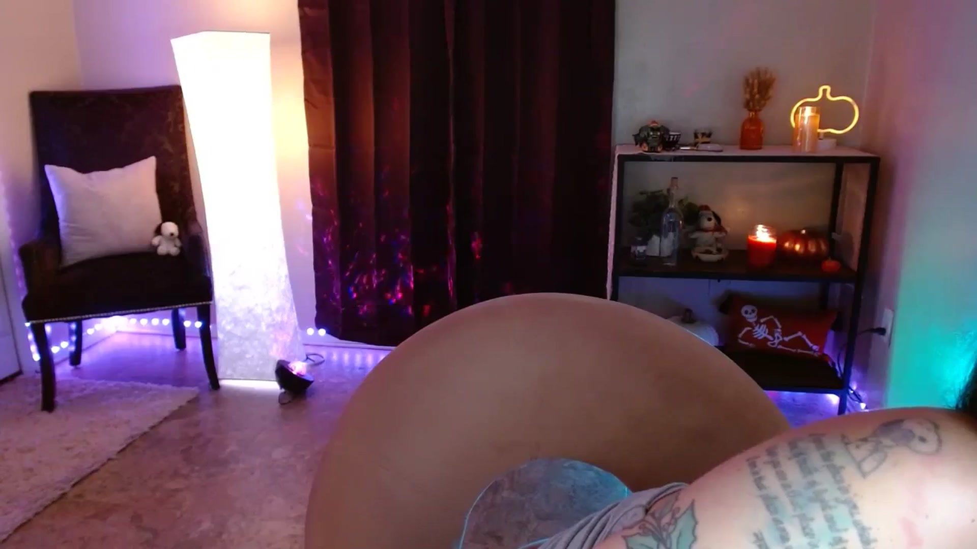 Gallery image thumbnail from DaniSpice's myfreecams stream on, 09/29/2023, 08:43 image 7 of 20
