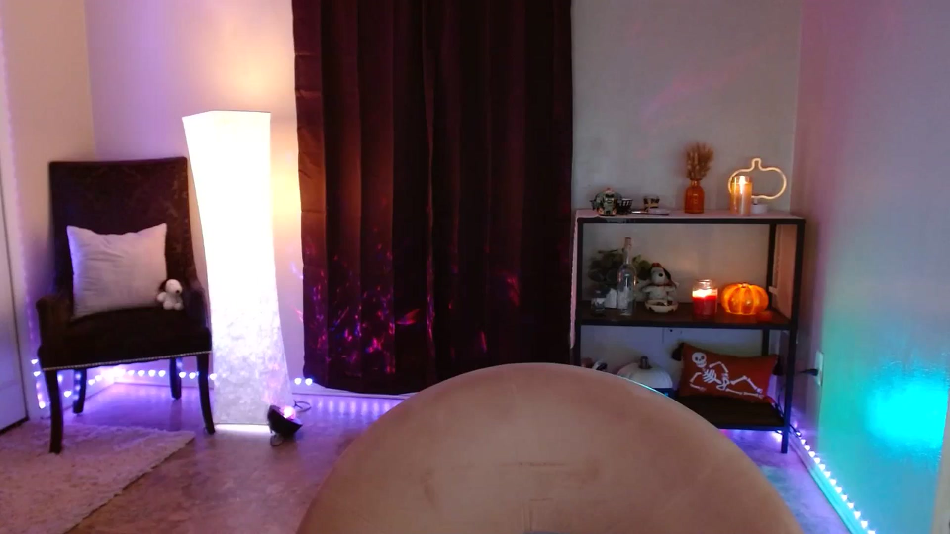 Gallery image thumbnail from DaniSpice's myfreecams stream on, 10/04/2023, 05:40 image 15 of 20
