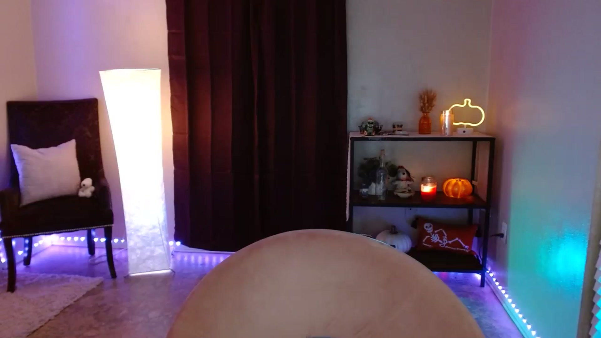 Gallery image thumbnail from DaniSpice's myfreecams stream on, 10/10/2023, 08:18 image 4 of 20