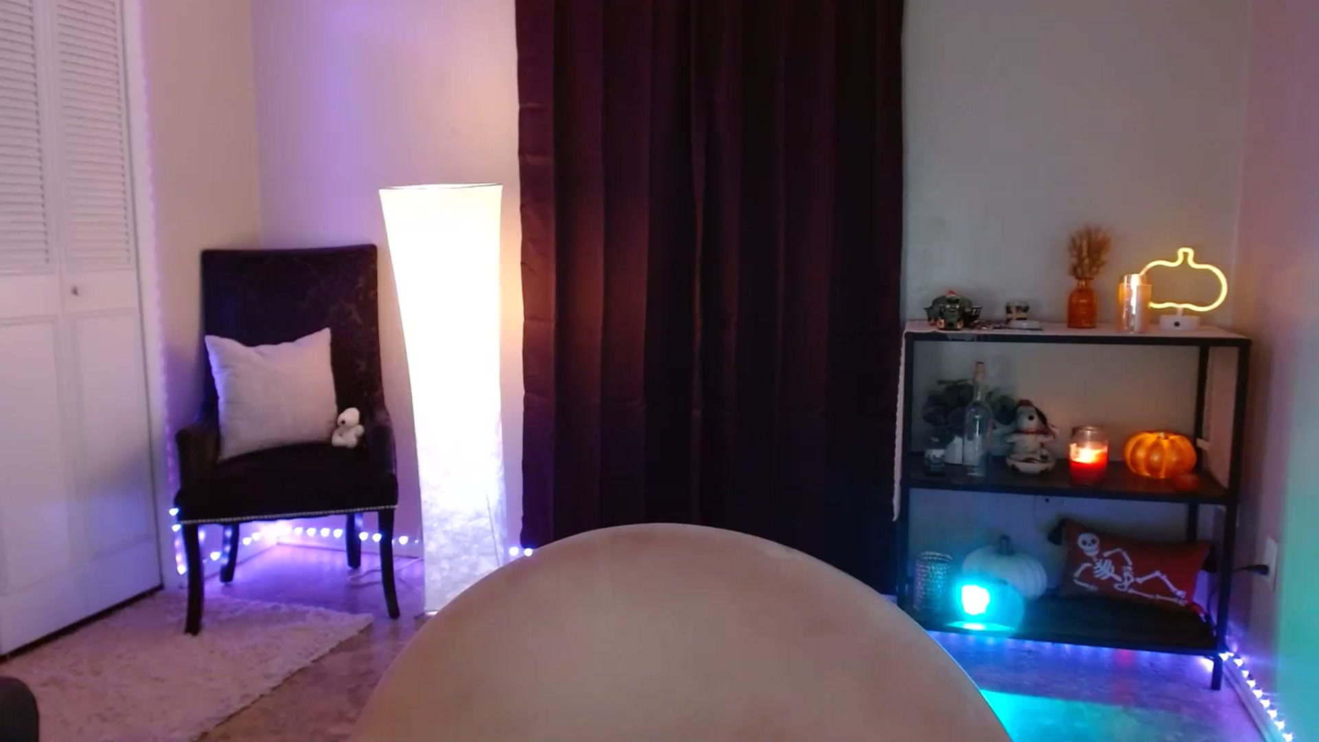 Gallery image thumbnail from DaniSpice's myfreecams stream on, 10/10/2023, 09:58 image 8 of 20