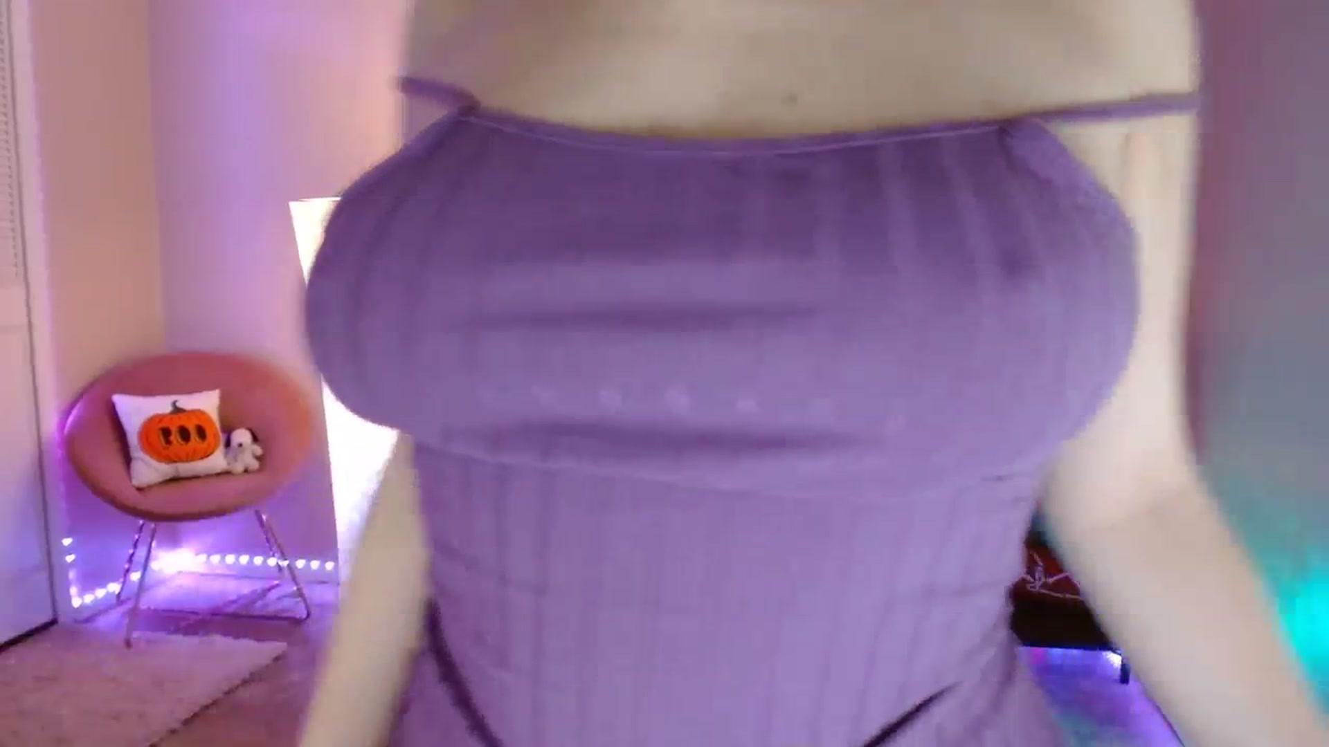 Gallery image thumbnail from DaniSpice's myfreecams stream on, 10/13/2023, 06:39 image 6 of 20