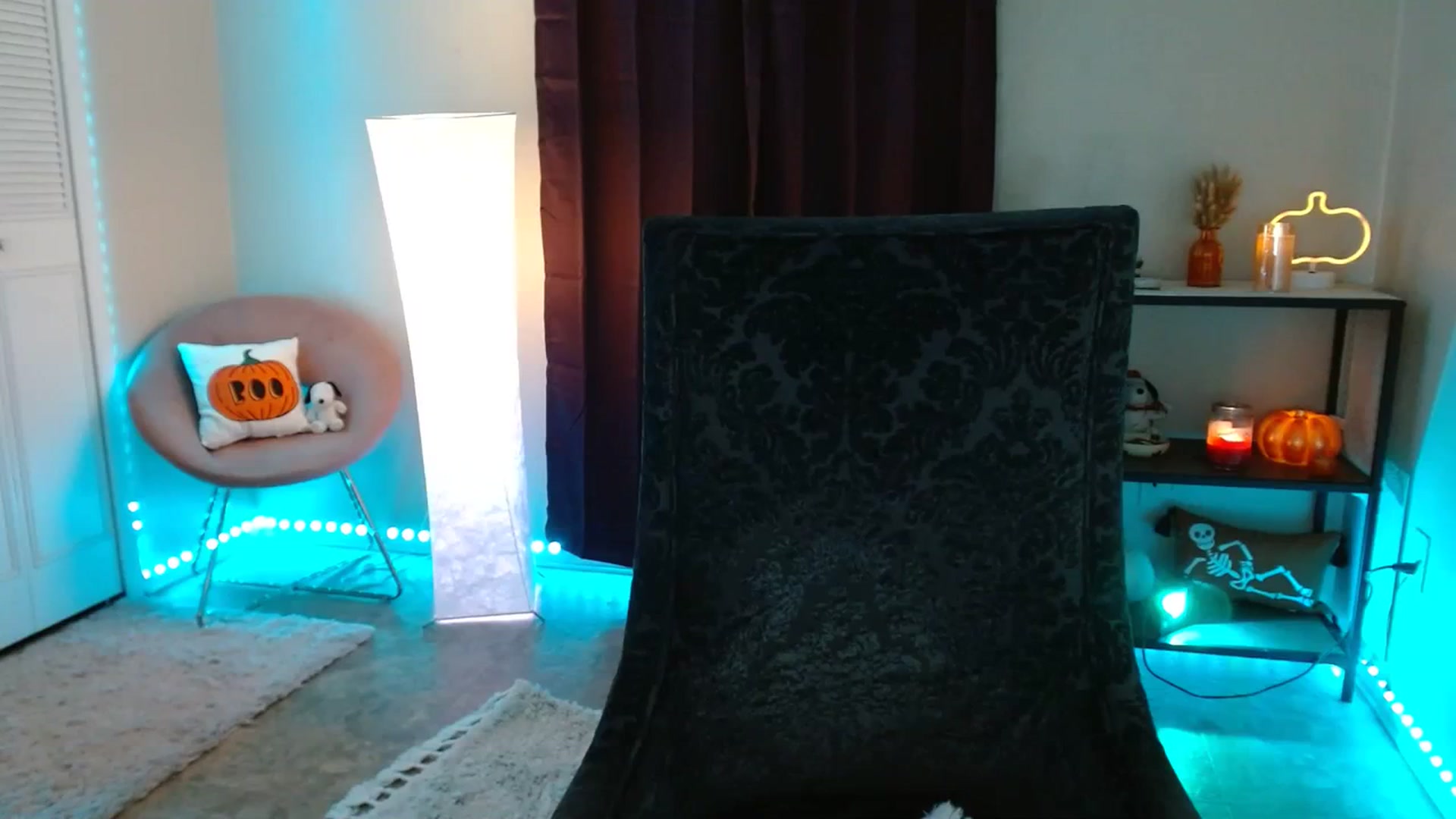 Gallery image thumbnail from DaniSpice's myfreecams stream on, 10/14/2023, 05:31 image 15 of 20