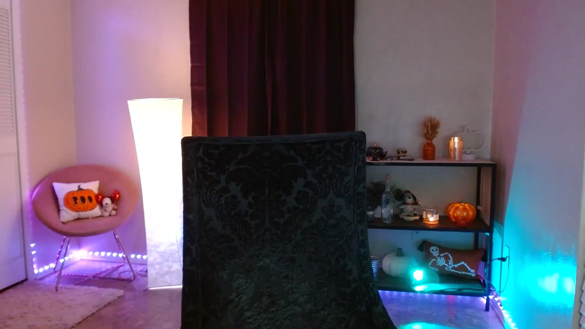 Gallery image thumbnail from DaniSpice's myfreecams stream on, 10/23/2023, 07:36 image 8 of 20