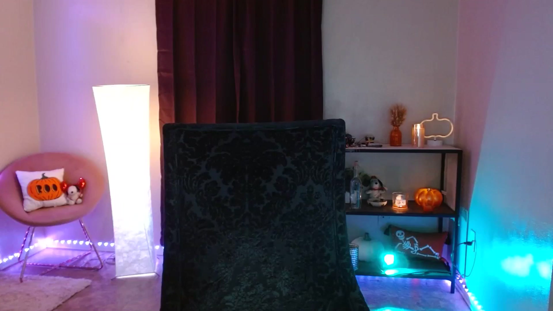 Gallery image thumbnail from DaniSpice's myfreecams stream on, 10/24/2023, 10:06 image 6 of 20