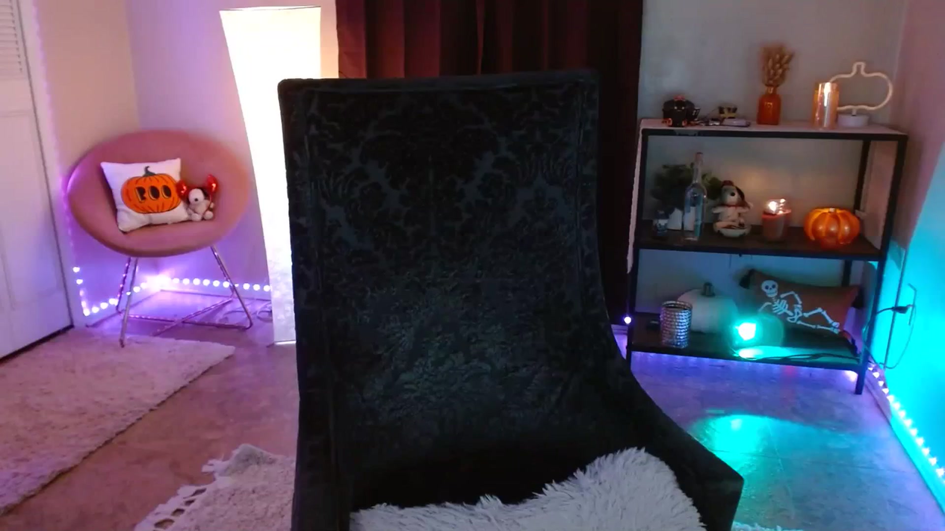 Gallery image thumbnail from DaniSpice's myfreecams stream on, 10/28/2023, 06:41 image 18 of 20