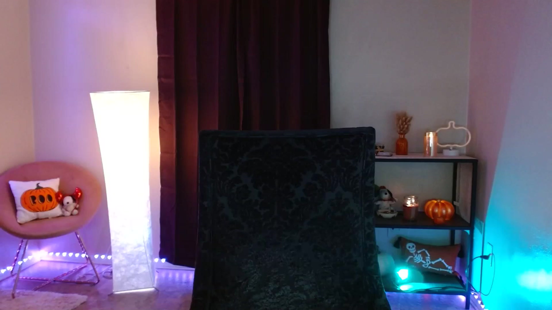 Gallery image thumbnail from DaniSpice's myfreecams stream on, 11/01/2023, 12:06 image 6 of 20