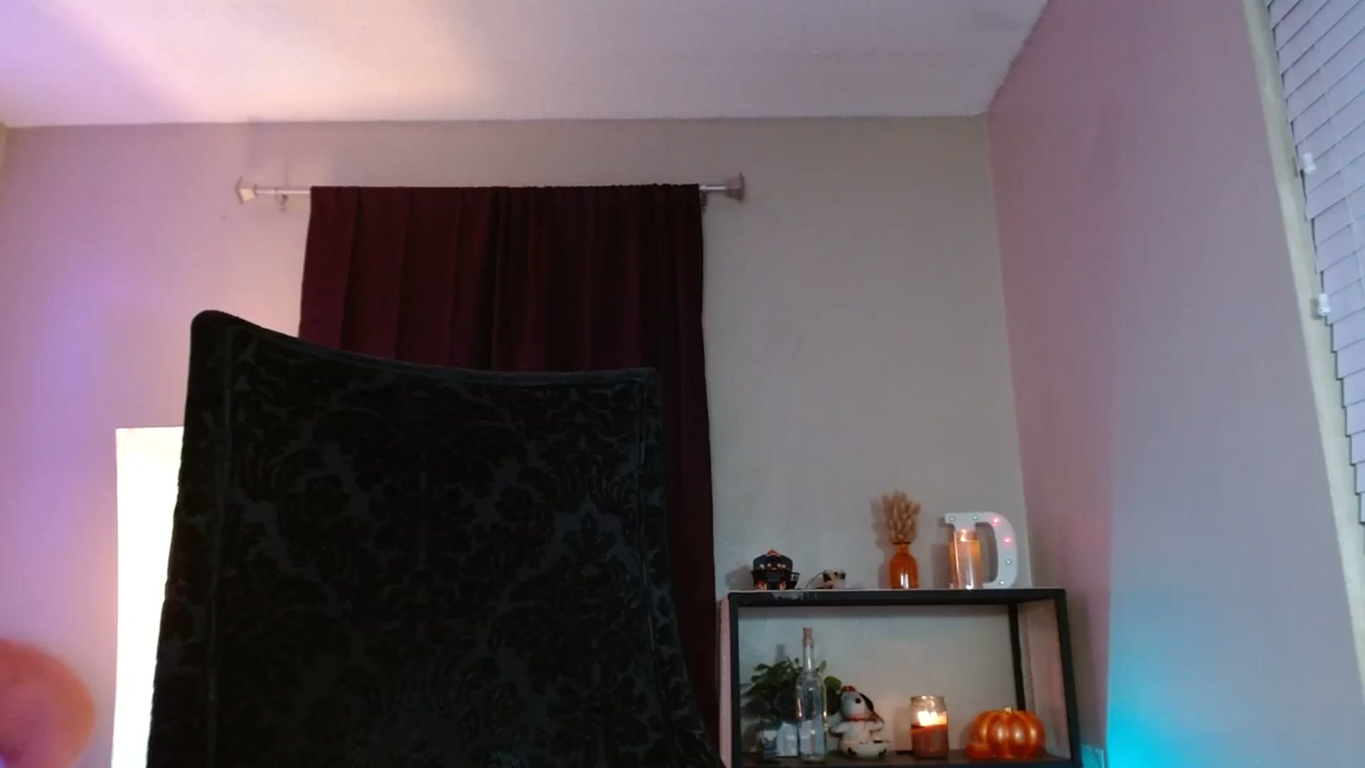 Gallery image thumbnail from DaniSpice's myfreecams stream on, 11/04/2023, 08:07 image 11 of 20
