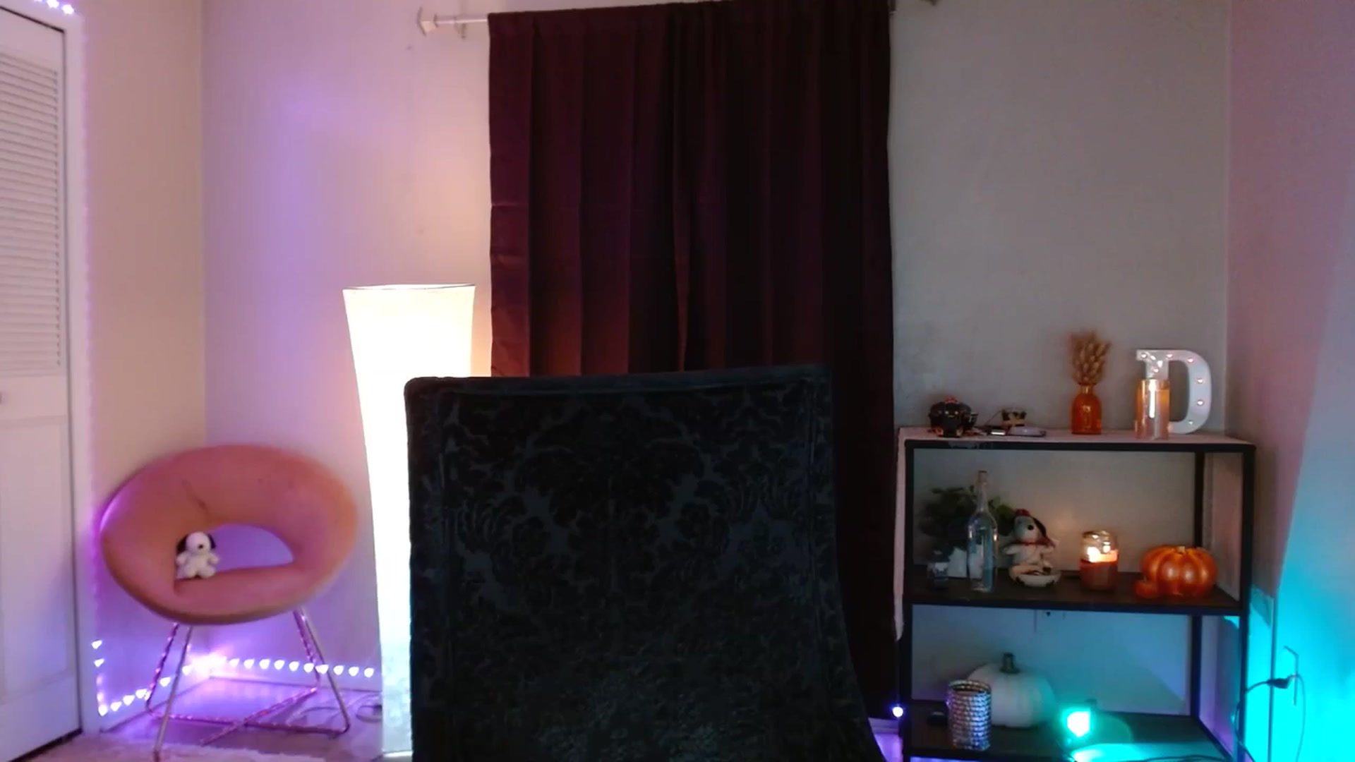 Gallery image thumbnail from DaniSpice's myfreecams stream on, 11/04/2023, 08:07 image 6 of 20