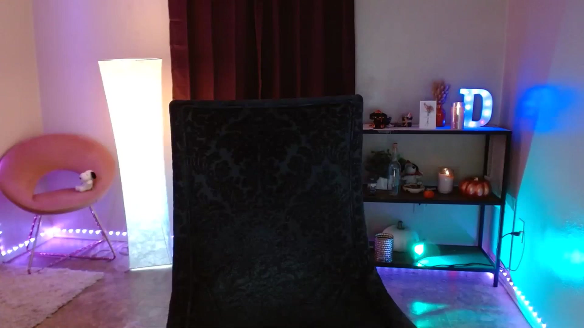 Gallery image thumbnail from DaniSpice's myfreecams stream on, 11/13/2023, 06:15 image 16 of 20