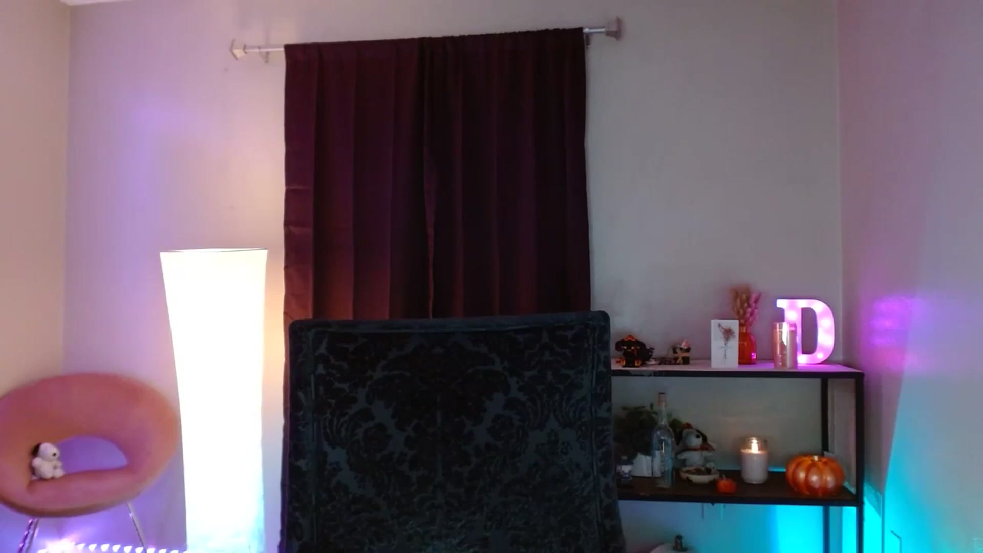 Gallery image thumbnail from DaniSpice's myfreecams stream on, 11/15/2023, 06:27 image 19 of 20