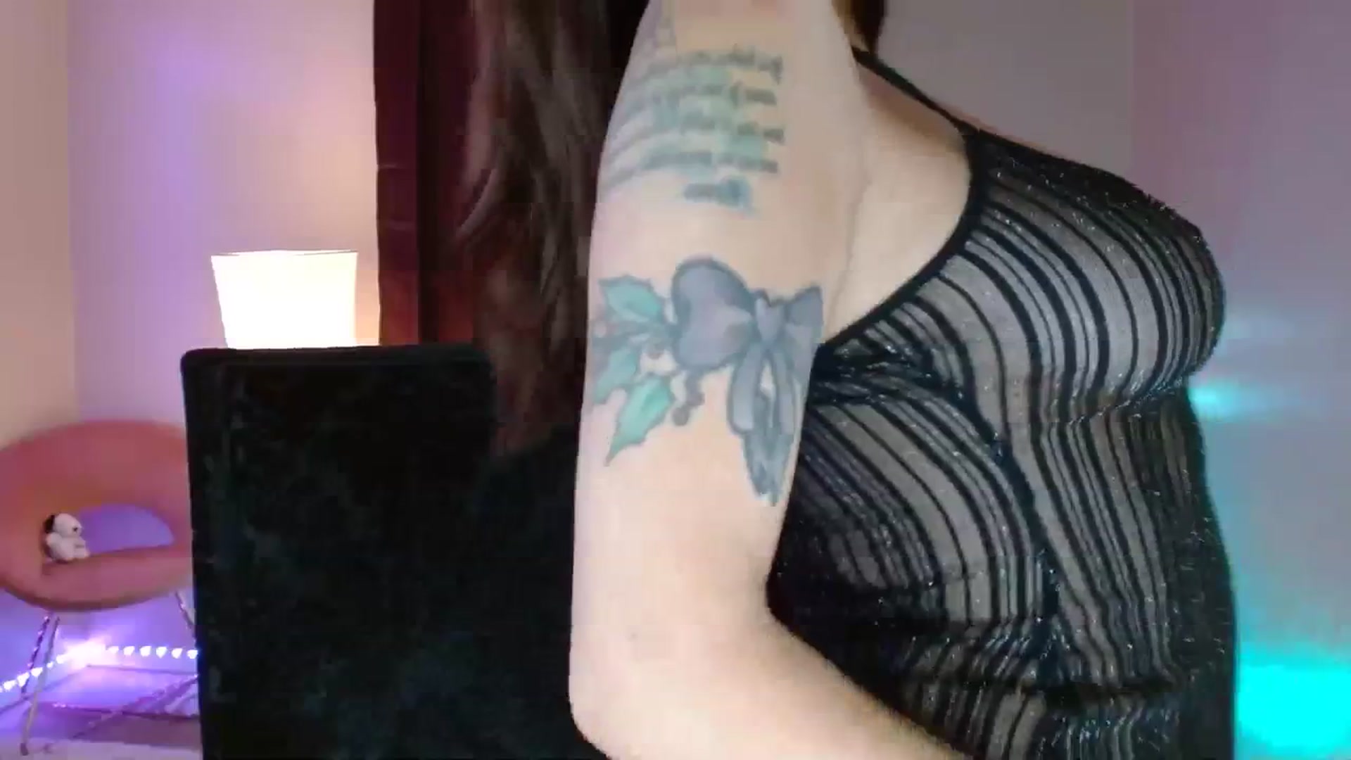 Gallery image thumbnail from DaniSpice's myfreecams stream on, 11/15/2023, 09:33 image 14 of 20