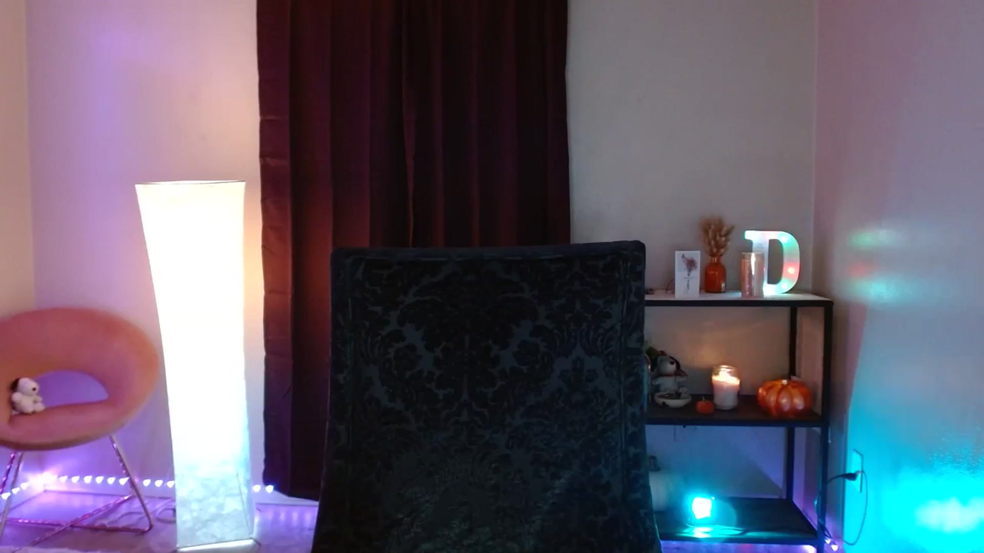 Gallery image thumbnail from DaniSpice's myfreecams stream on, 11/17/2023, 05:44 image 8 of 20