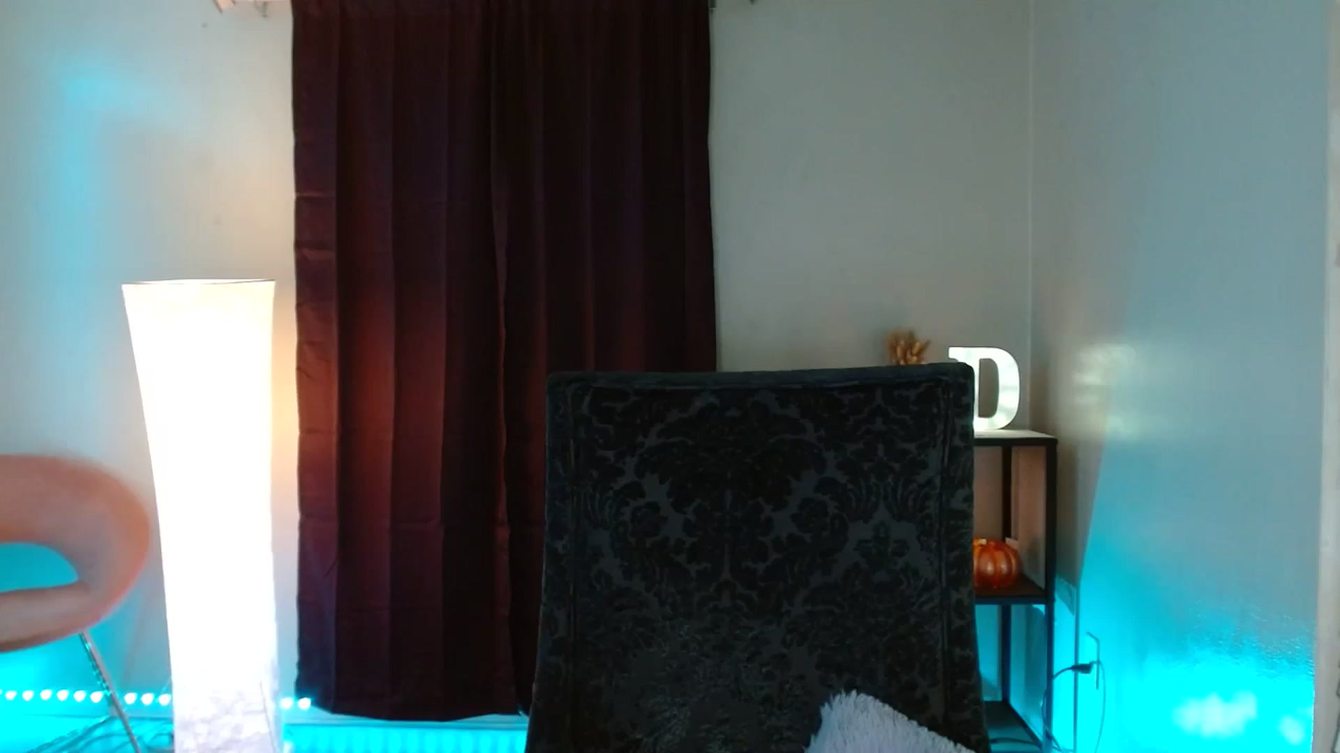 Gallery image thumbnail from DaniSpice's myfreecams stream on, 11/22/2023, 06:11 image 14 of 20